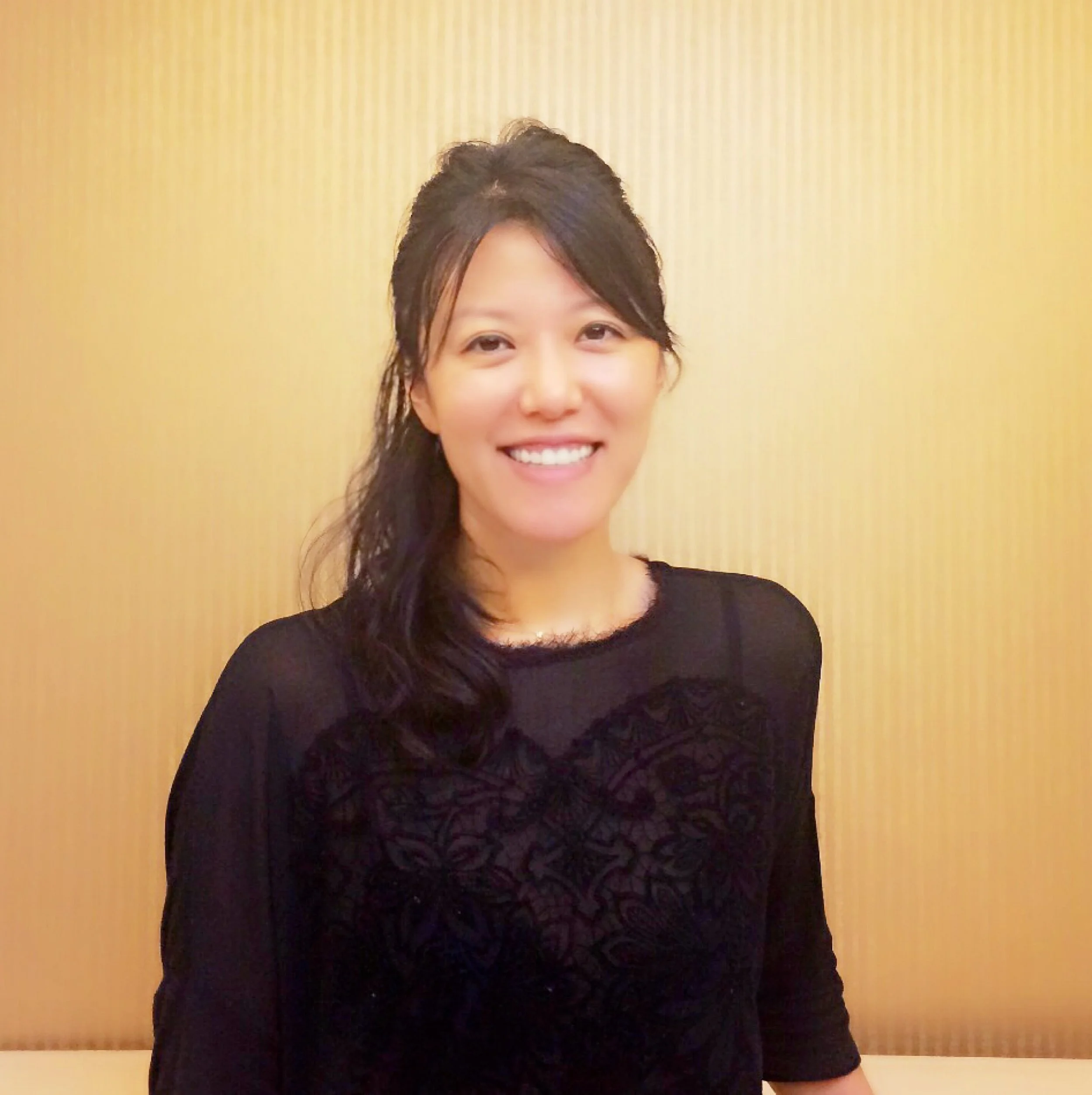 FLORA GENG 耿惠
