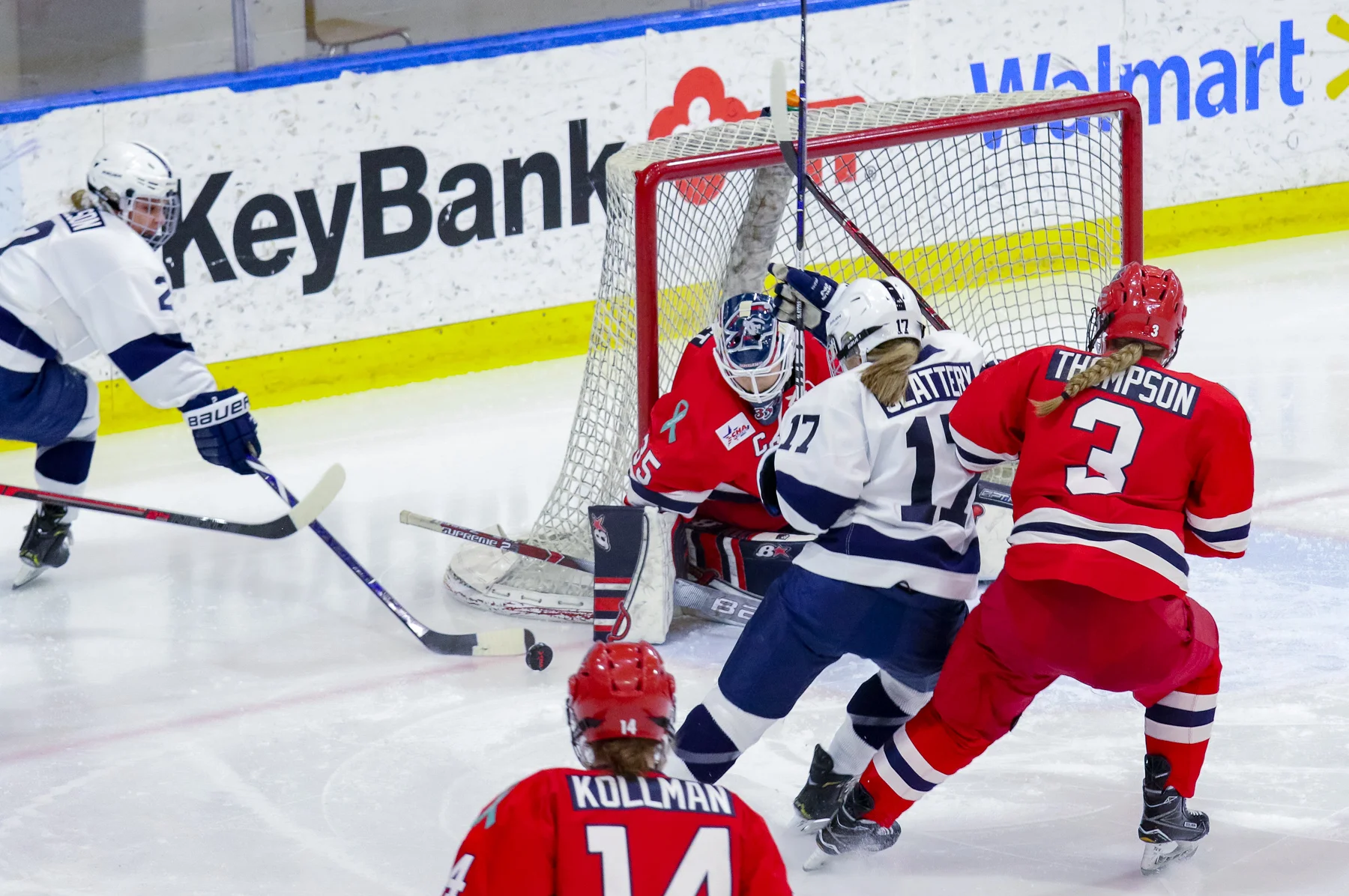 2019_RMUvMercyhurstCHASemifinals-103.jpg