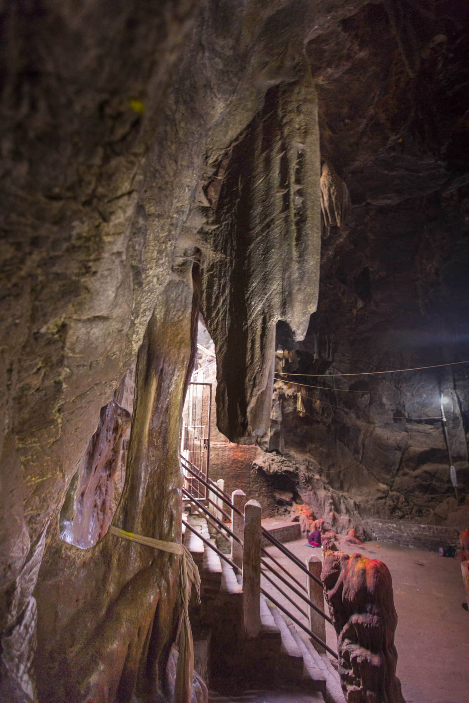 Mahadev_Cave_190101-56.jpg