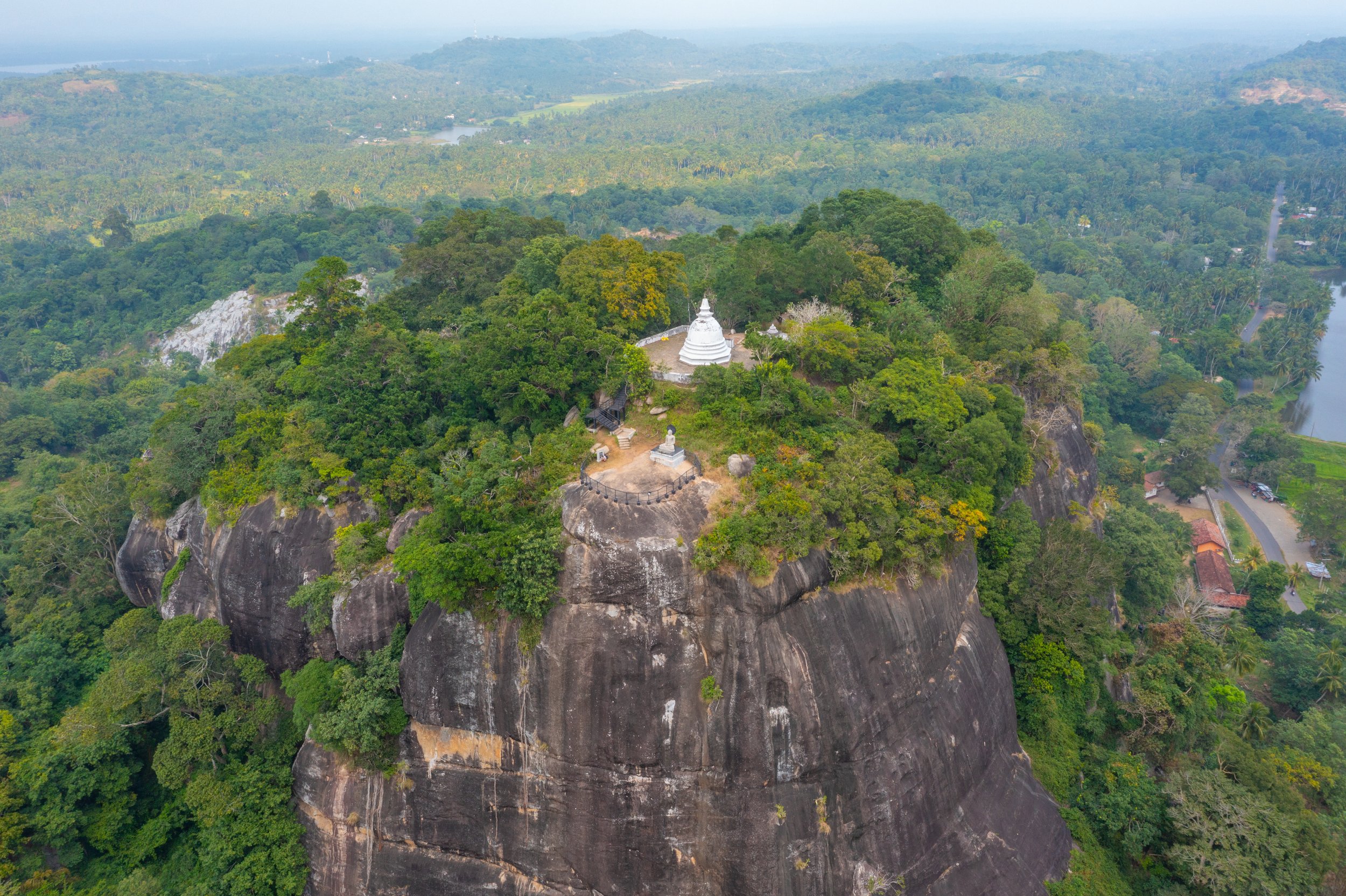 MULKIRIGALA ROCK TEMPLE.jpeg
