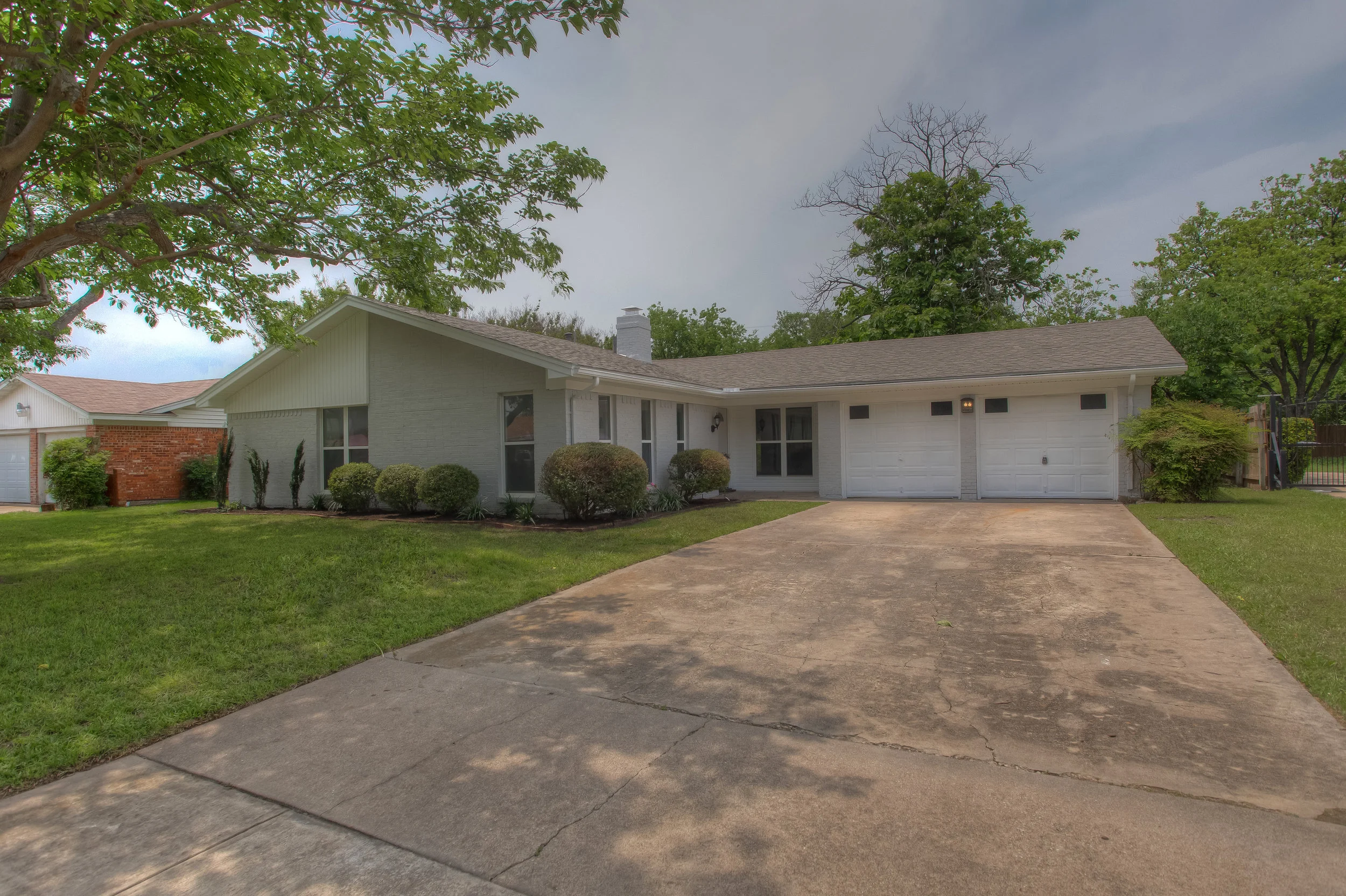6813 Treehaven-30.jpg