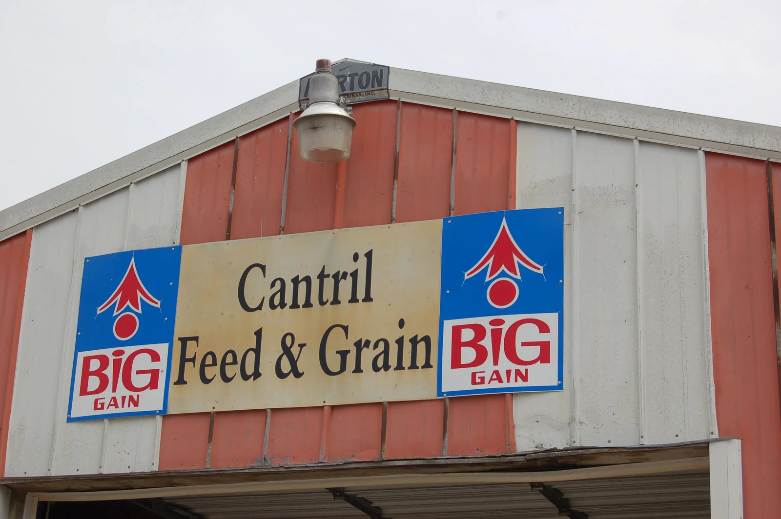 Cantril-Feed-Sign-Wide.jpg