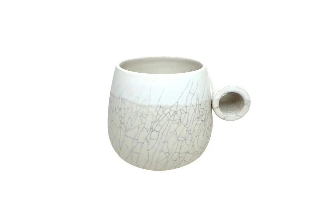 Stone Crackle White Clean  Knuckle Mug