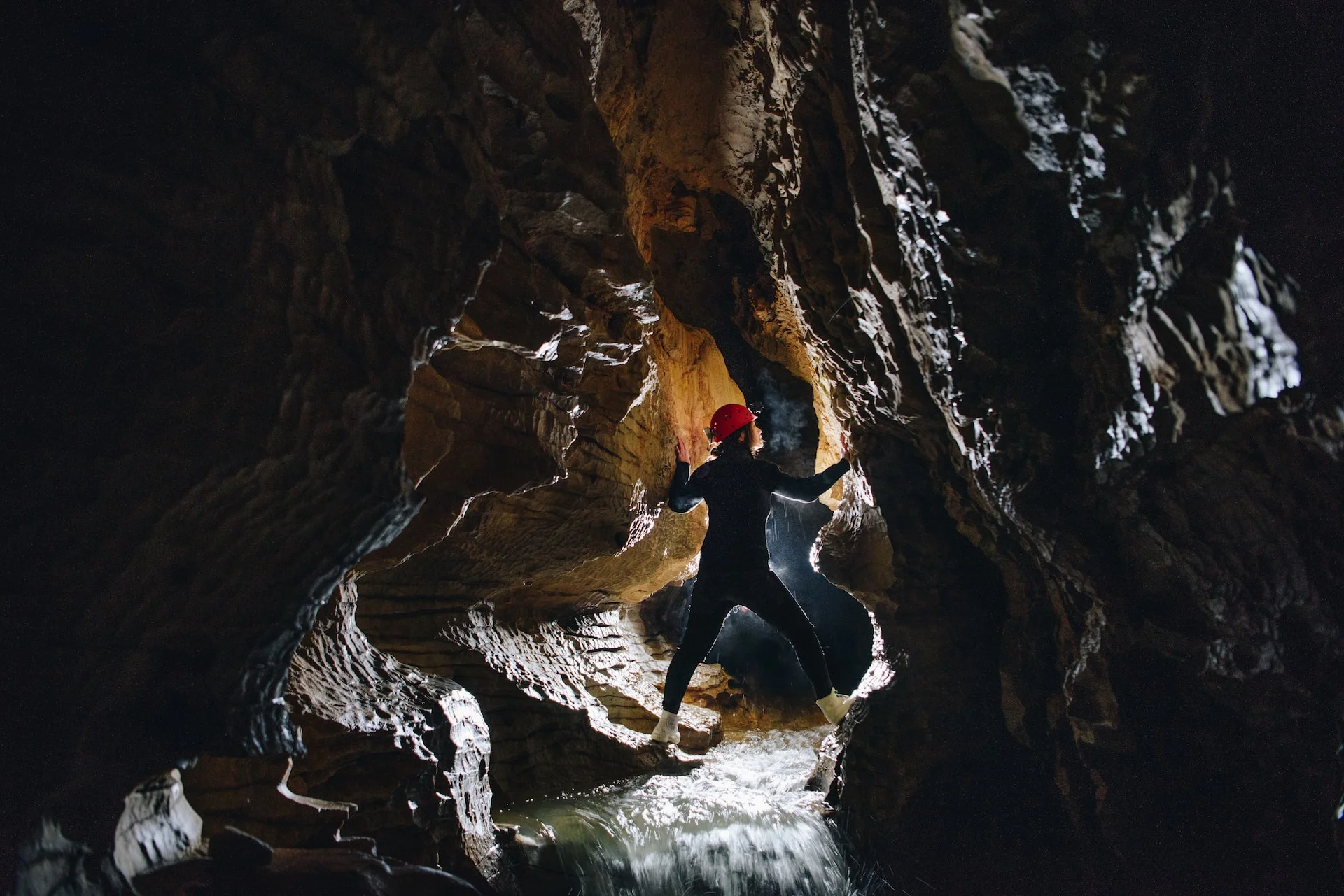 Discover_Waitomo-SJP-5-min.jpg