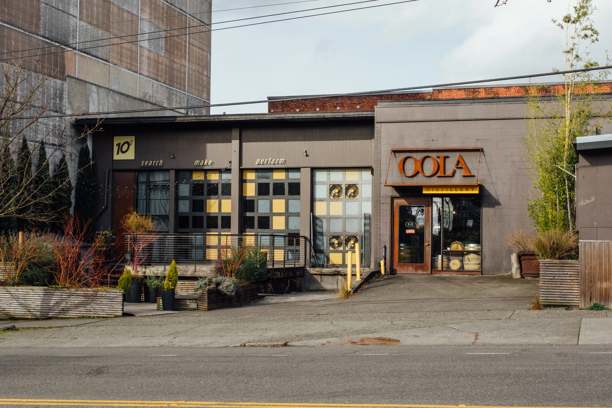 oola_exterior-2.jpg