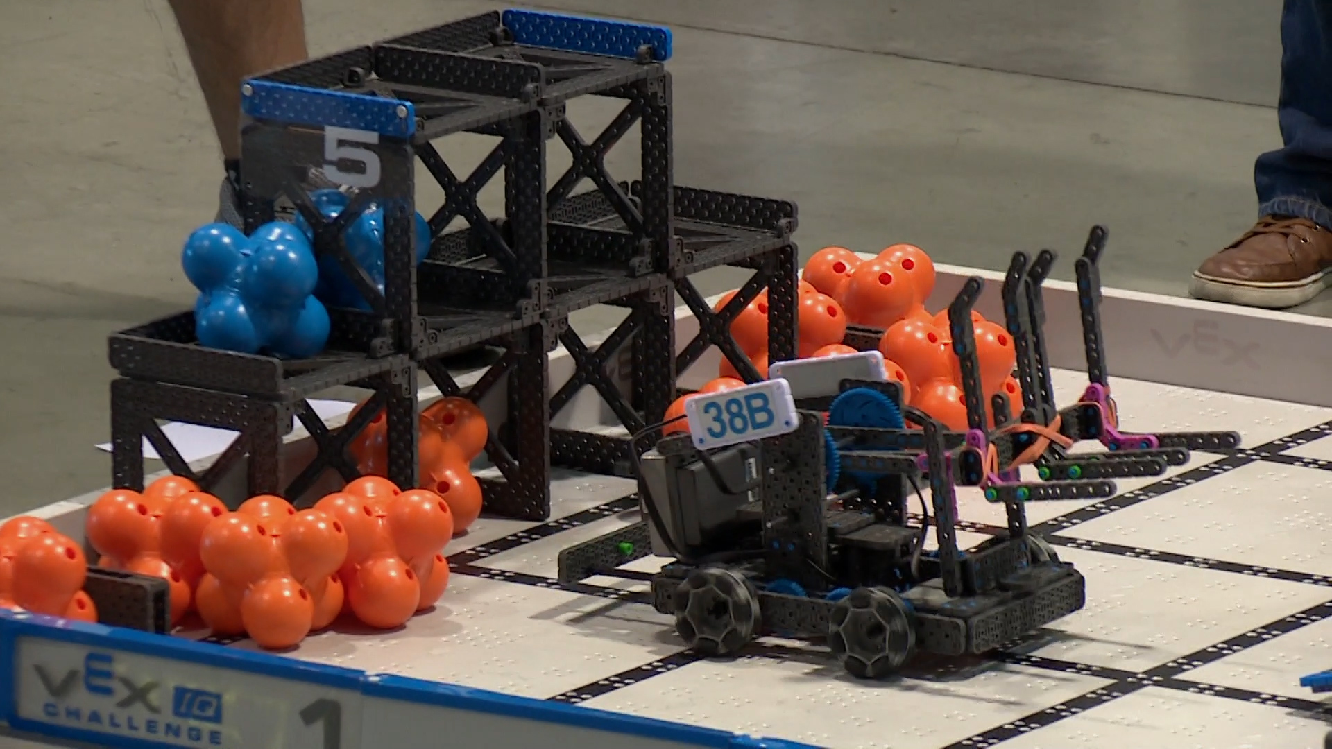 close on robot.jpg