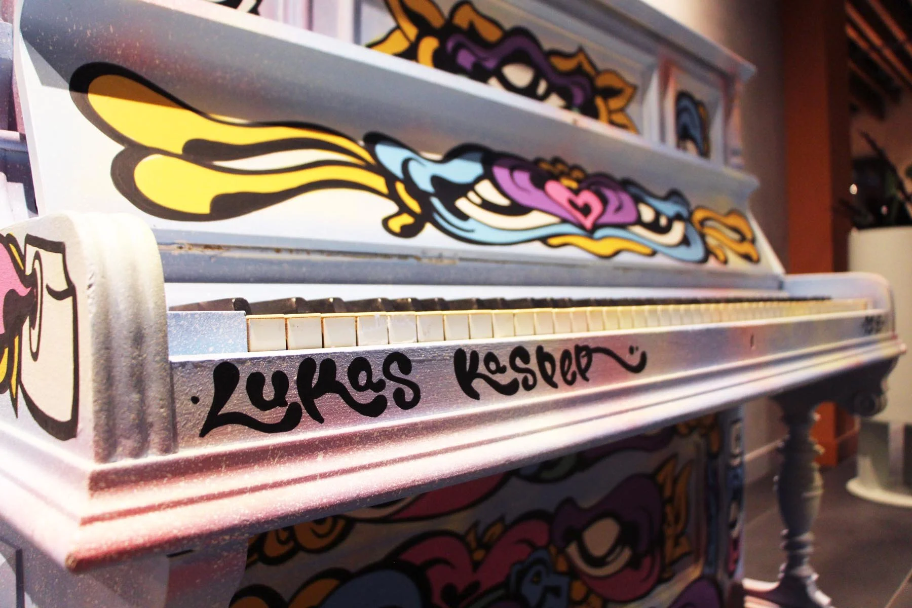 LYF Hotel Melbourne Live painting