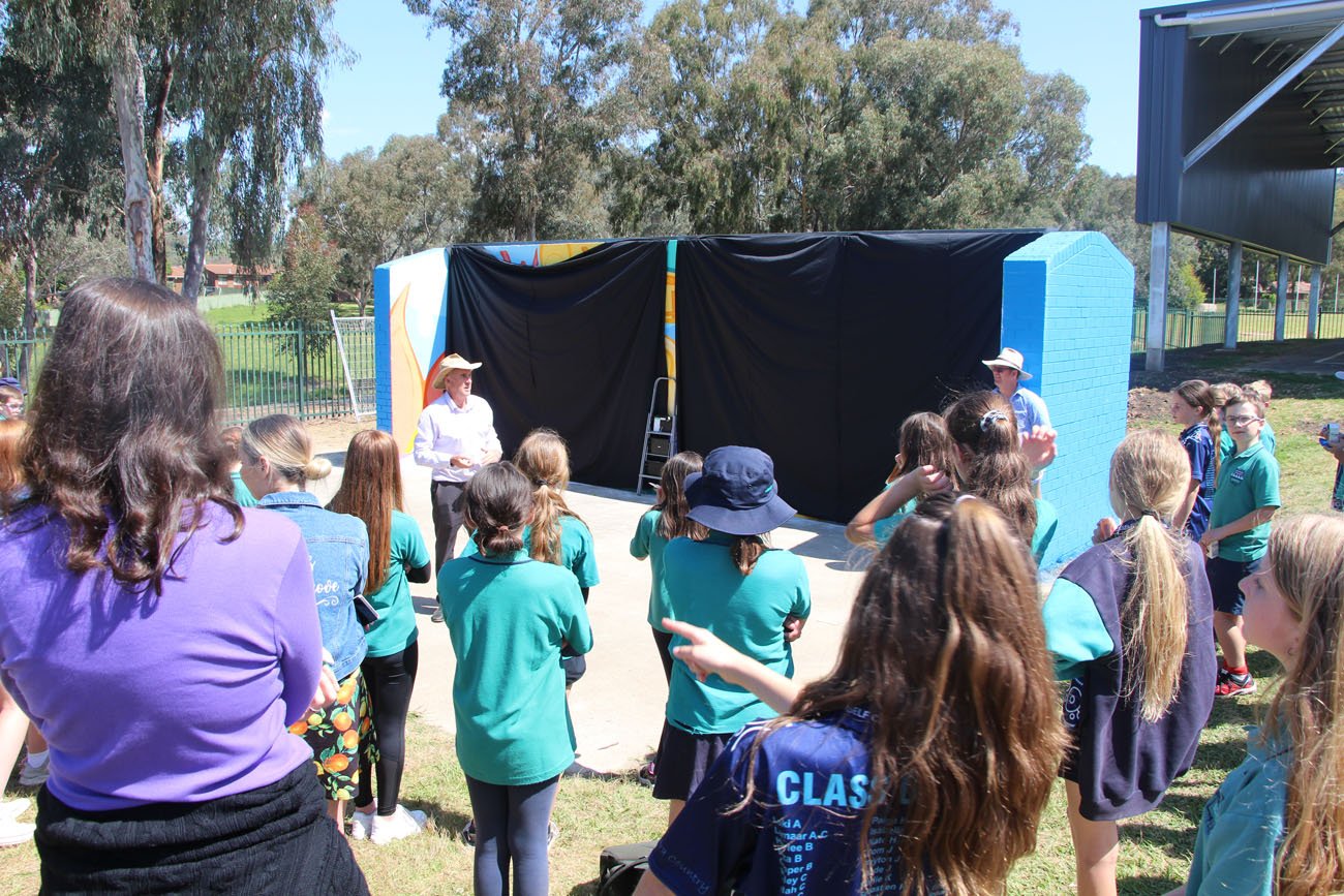 Interactive mural with Melrose Primary School in Wodonga