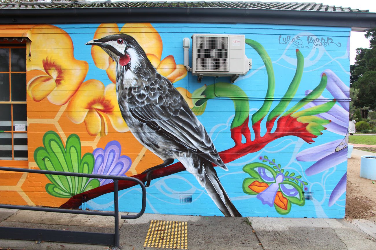 Westvale Community Centre Interactive Mural Painted by Lukas Kasper Commissioned by Brimbank City Council