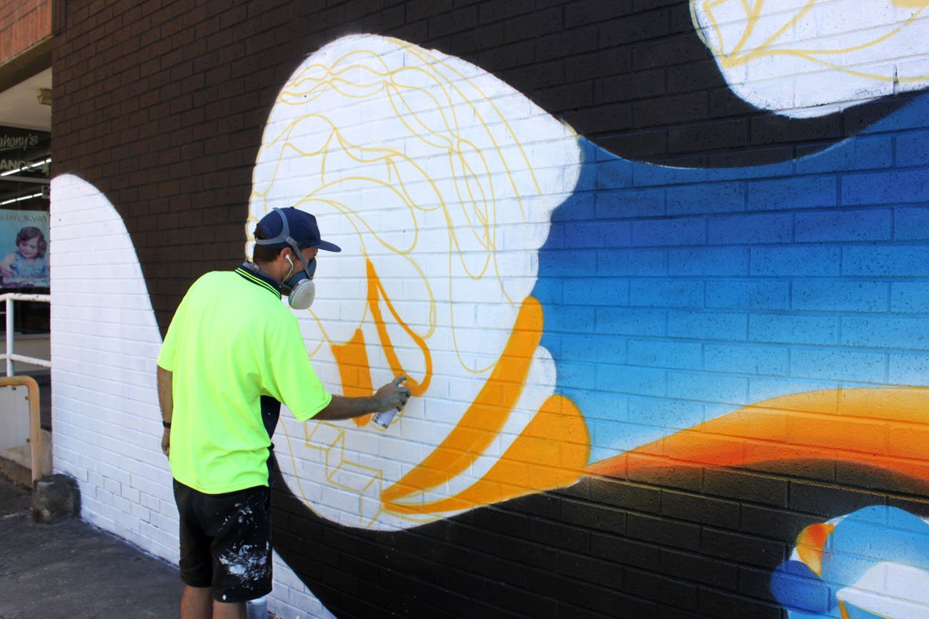 Murray Cod Mural painted in Albury Wodonga on Mahony's Newsagency