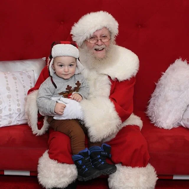 Ho Ho Ho Merry Christmas friends and Family 🎅❤️🎄 Wishing you a safe and happy holiday.