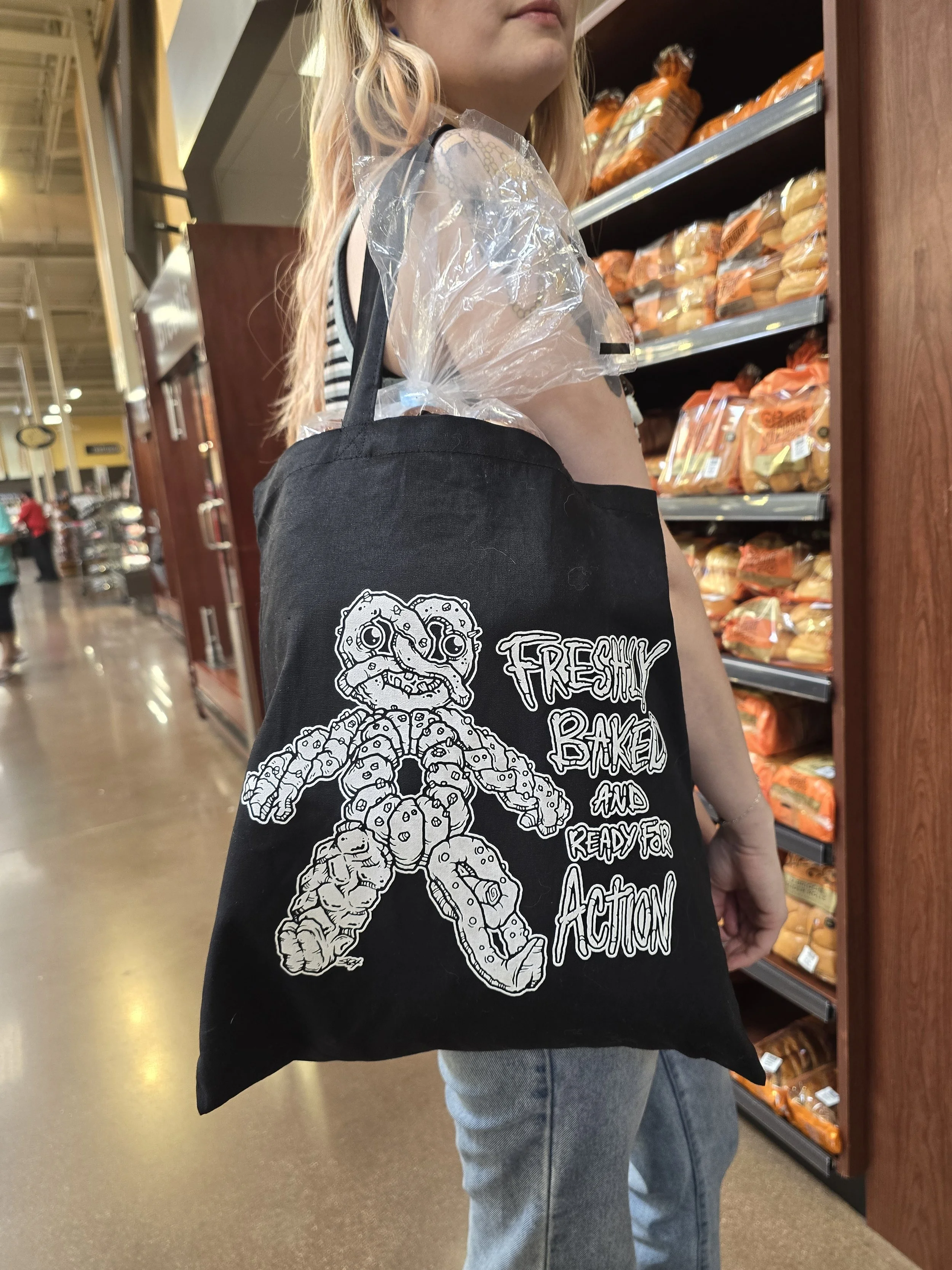 pretzelbreadtote2.jpg