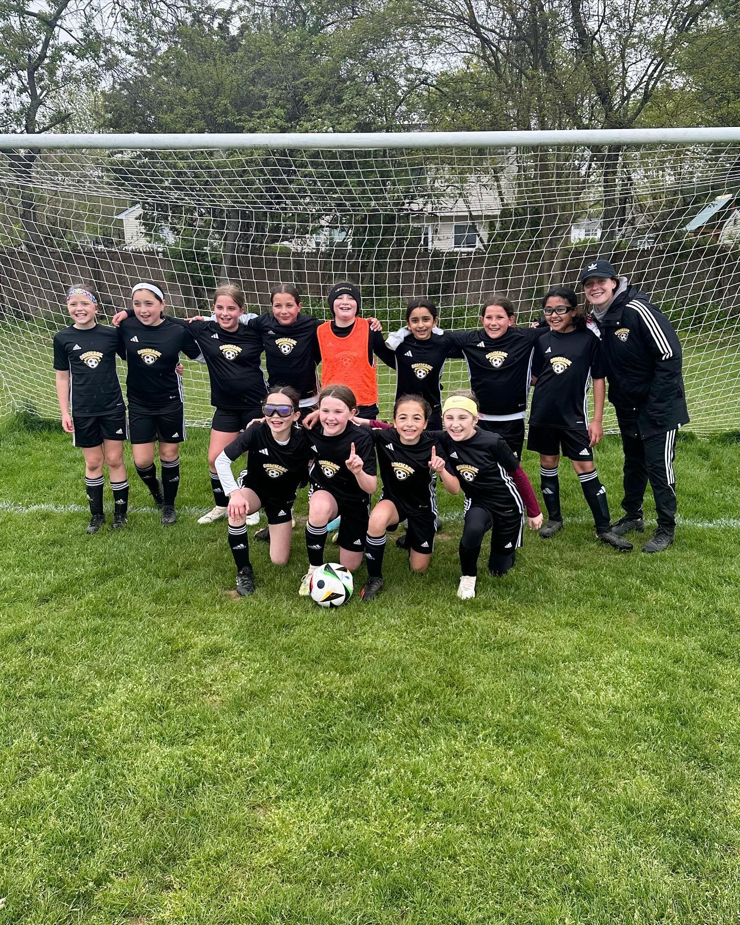 The GU10 Tigers are going to the LI Cup Semi-Finals!! Congratulations to the girls on their exciting 4-3 victory over the Smithtown Slammers today. Best of luck in the semi-finals! ⚽️ #CommackSoccer #CommackSoccerLeague #LICup #LIJSL