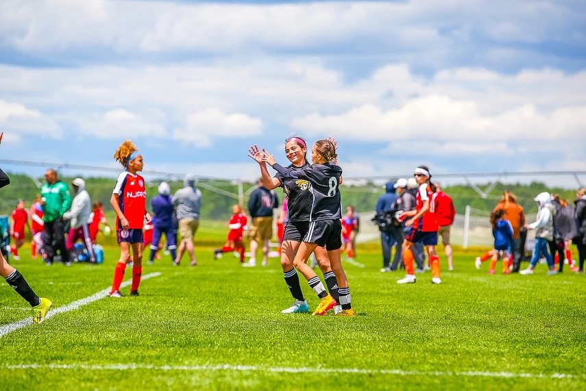 Snapshots from this weekend 📸 Stay tuned for more! ⚽️ #CommackSoccer #CommackSoccerLeague #MDW 🇺🇸
