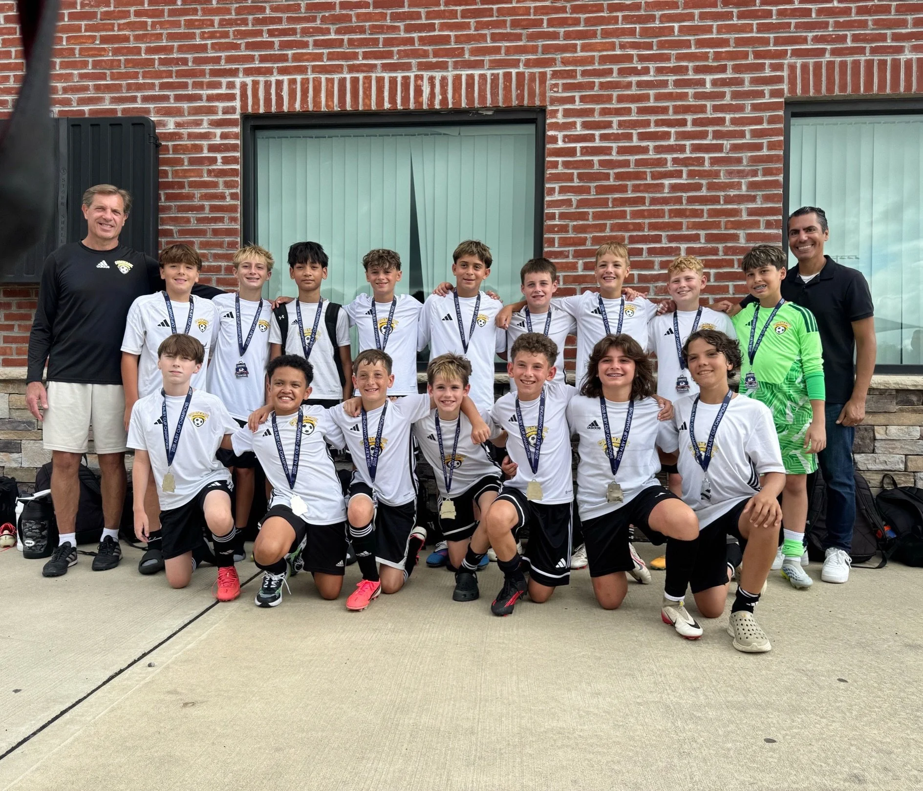 Congrats to the BU13 Commack Blaze - Susa Alby Cup Champs🏆👍🏻‼️ The boys went undefeated again (2-0-1) - giving up only 1 goal all tournament! Back to back tournament champions&hellip;LIC last weekend &amp; Alby Cup this weekend👏🏻⚽️‼️