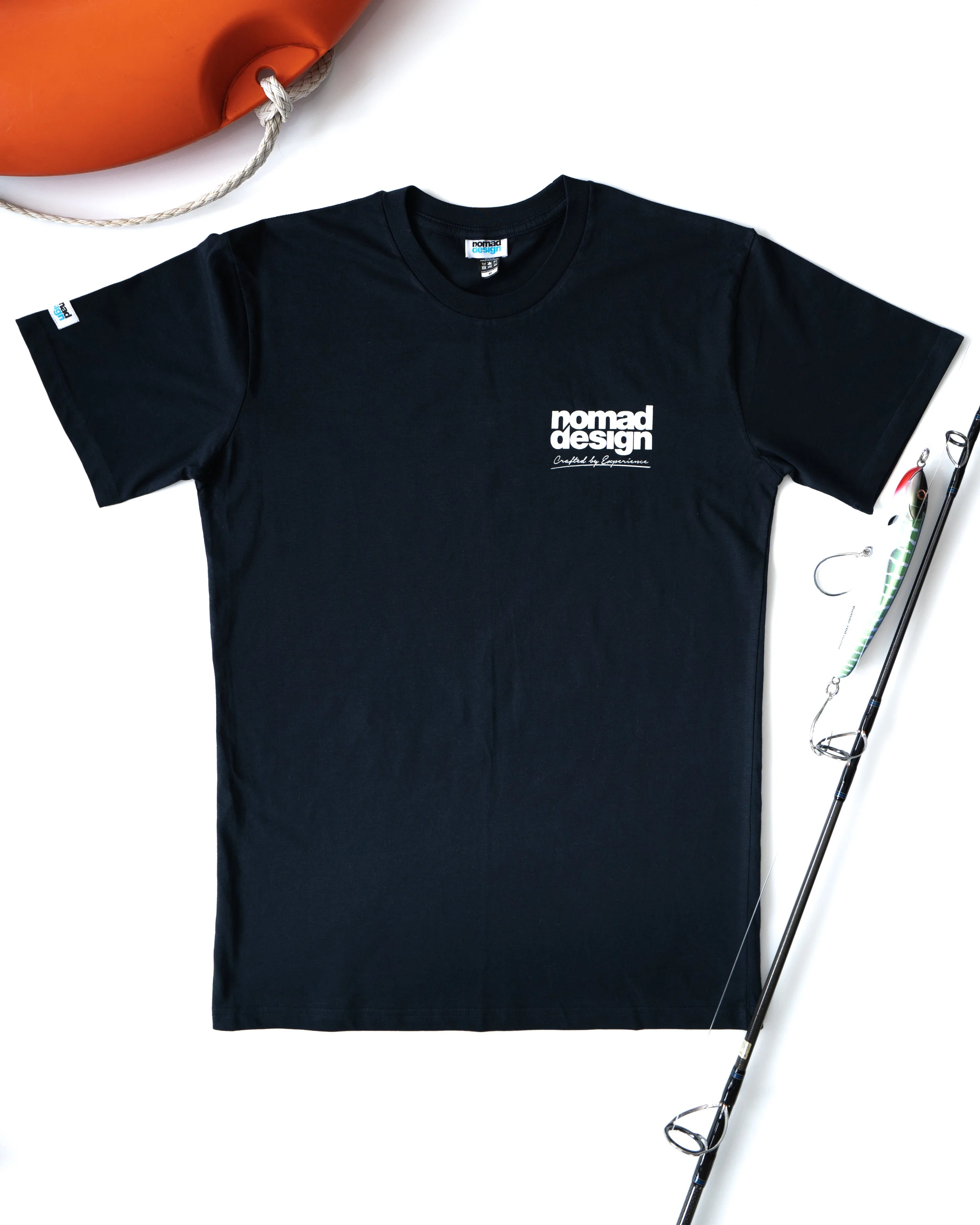 Nomad Design Tee - Navy/White