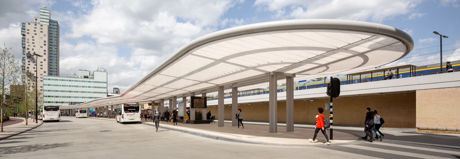 Tilburg-bus-station-by-cepezed-1 (1).jpg