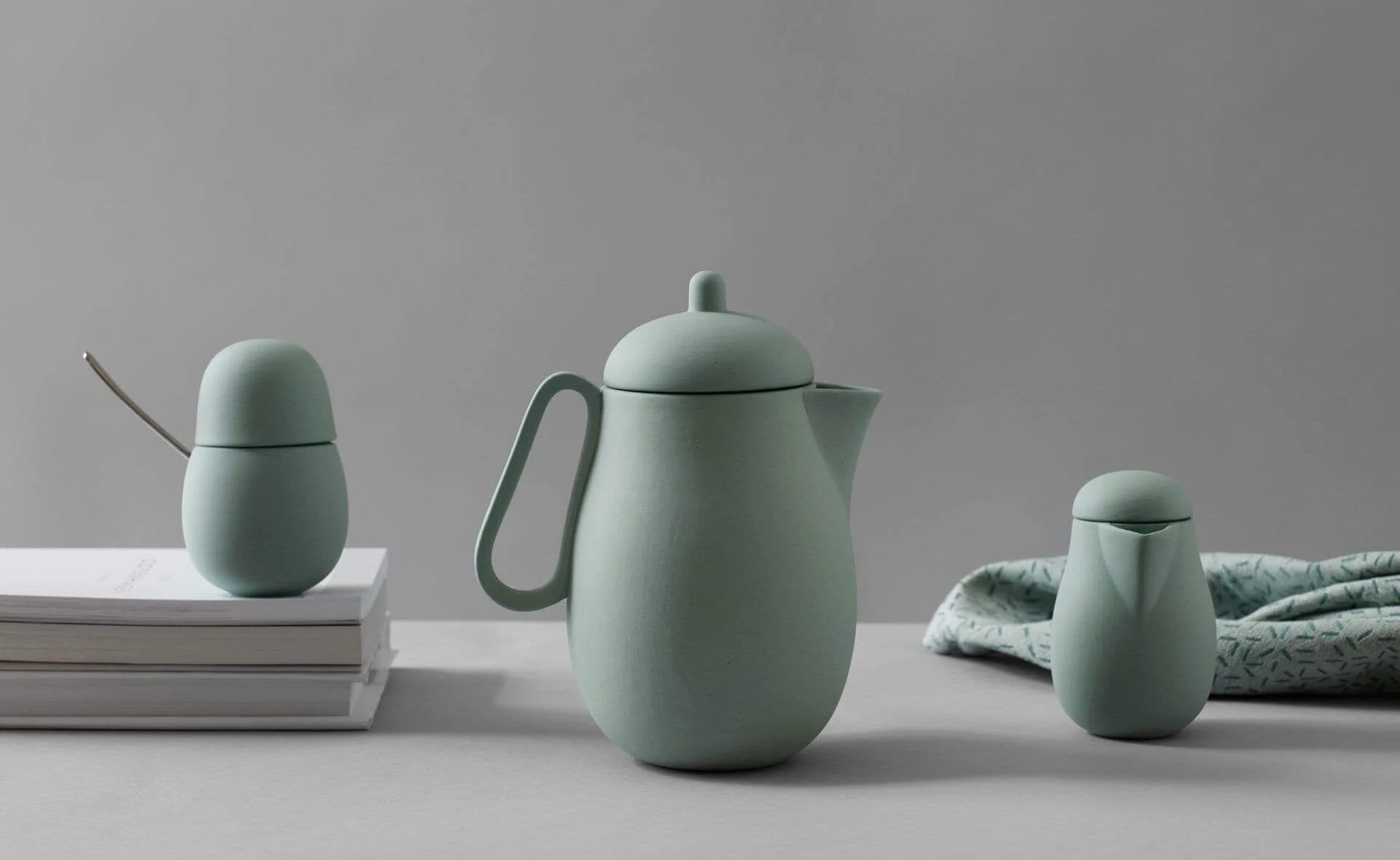 Nina Tea Set