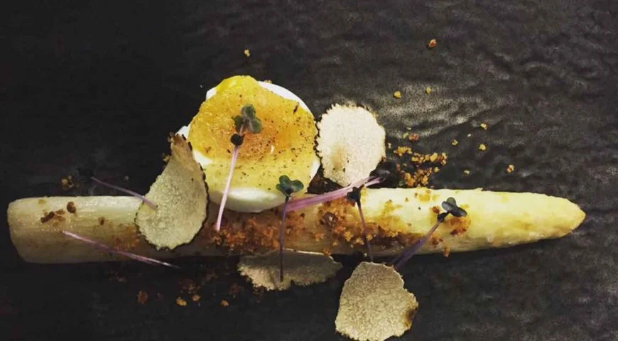 white-asparagus-870x480.jpg