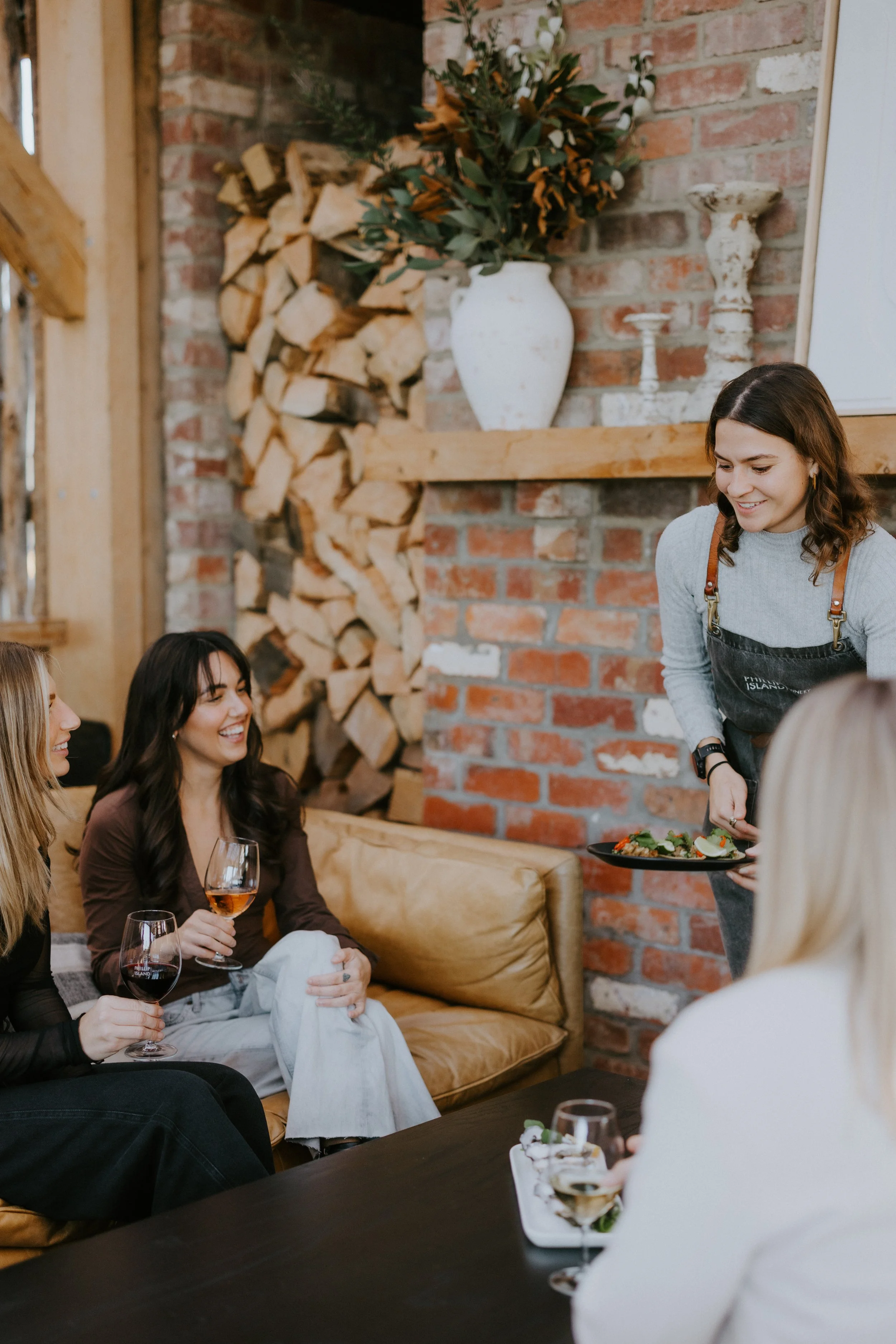 ZOE PHOTOGRAPY STUDIO - PHILLIP ISLAND WINERY-6695.jpg