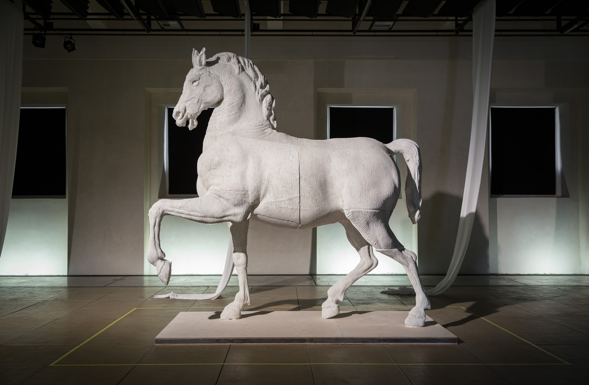 HORSE MONUMENT with Dmitrij Nikitin