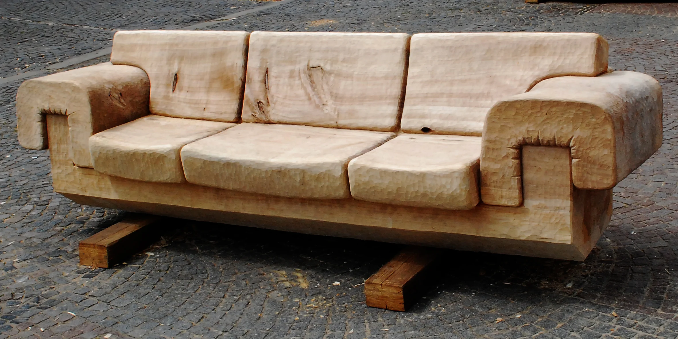  2009 poplar wood Usti nad Labem 