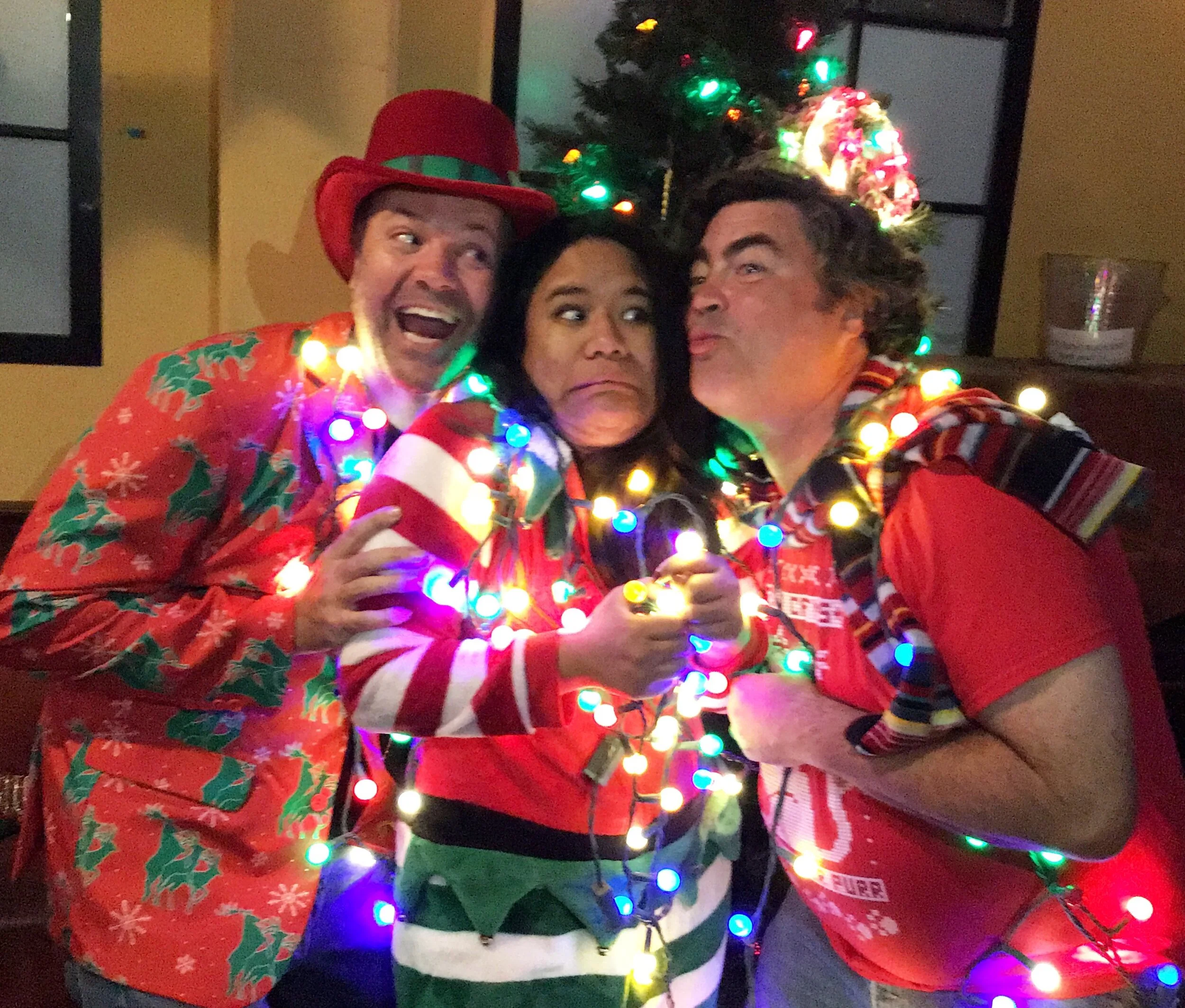 THE ULTIMATE CHRISTMAS SHOW at Kailua Onstage Arts