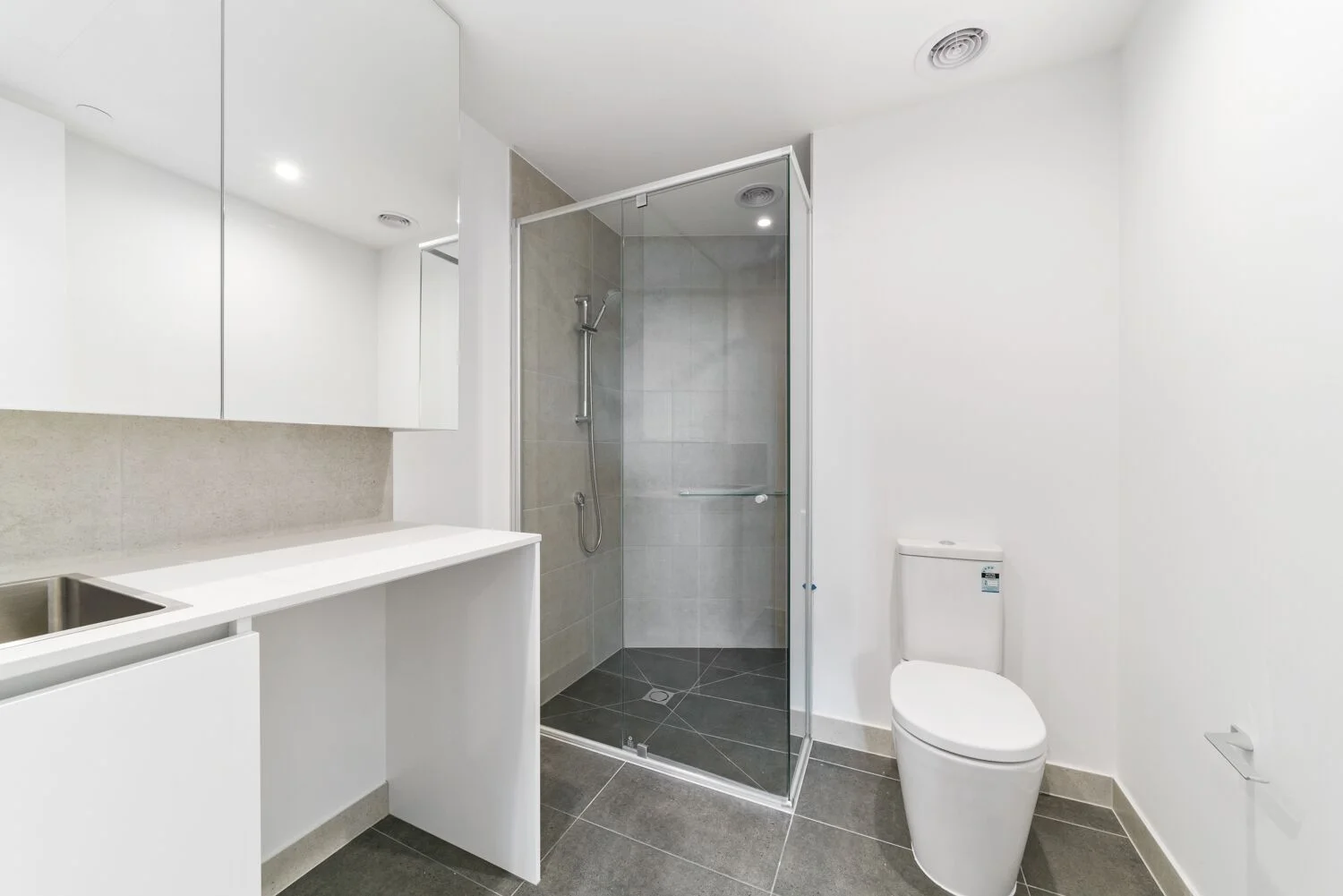 Bath2.jpg