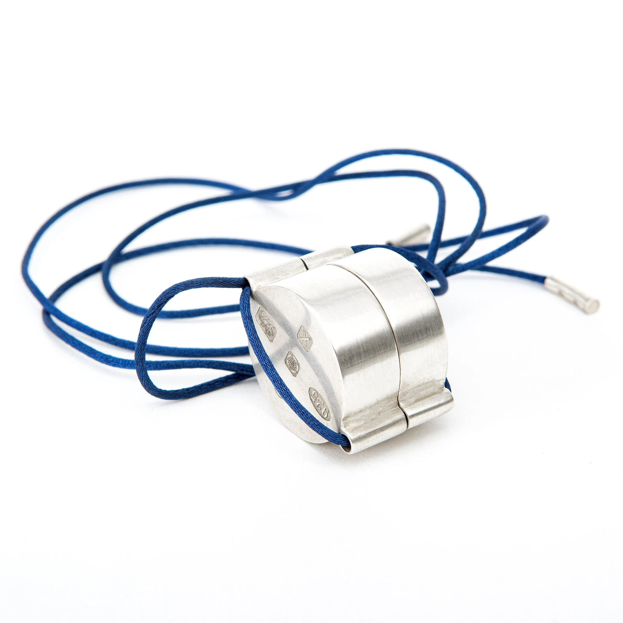 HR-3148-300dpi.jpg