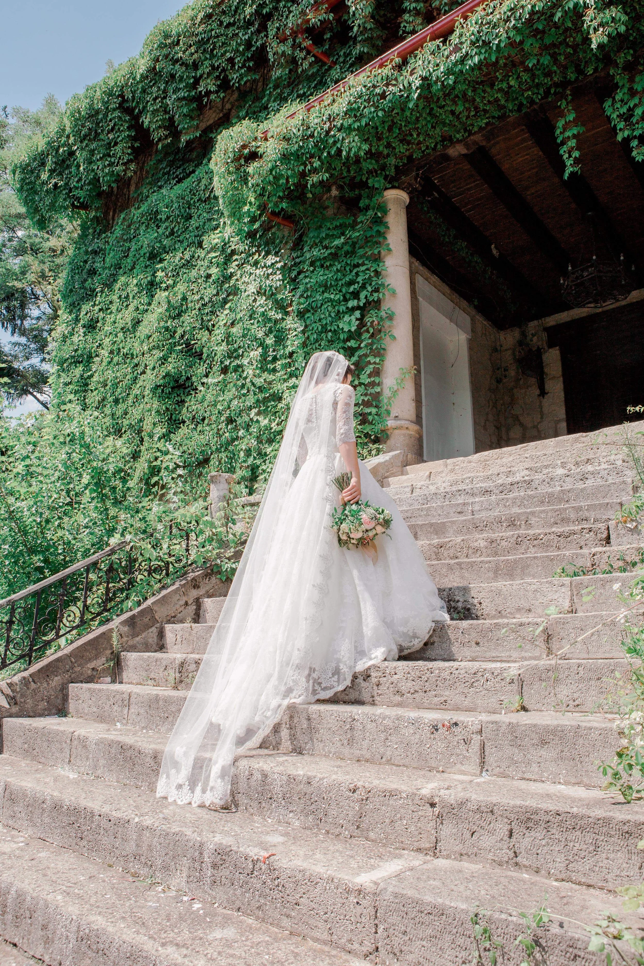 7 Celebrity Wedding Ideas to Steal from Instagram