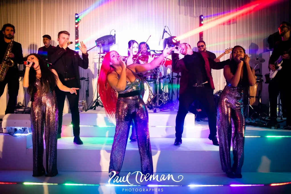 DJ Live or Live Band? Picking the right band for your event. 