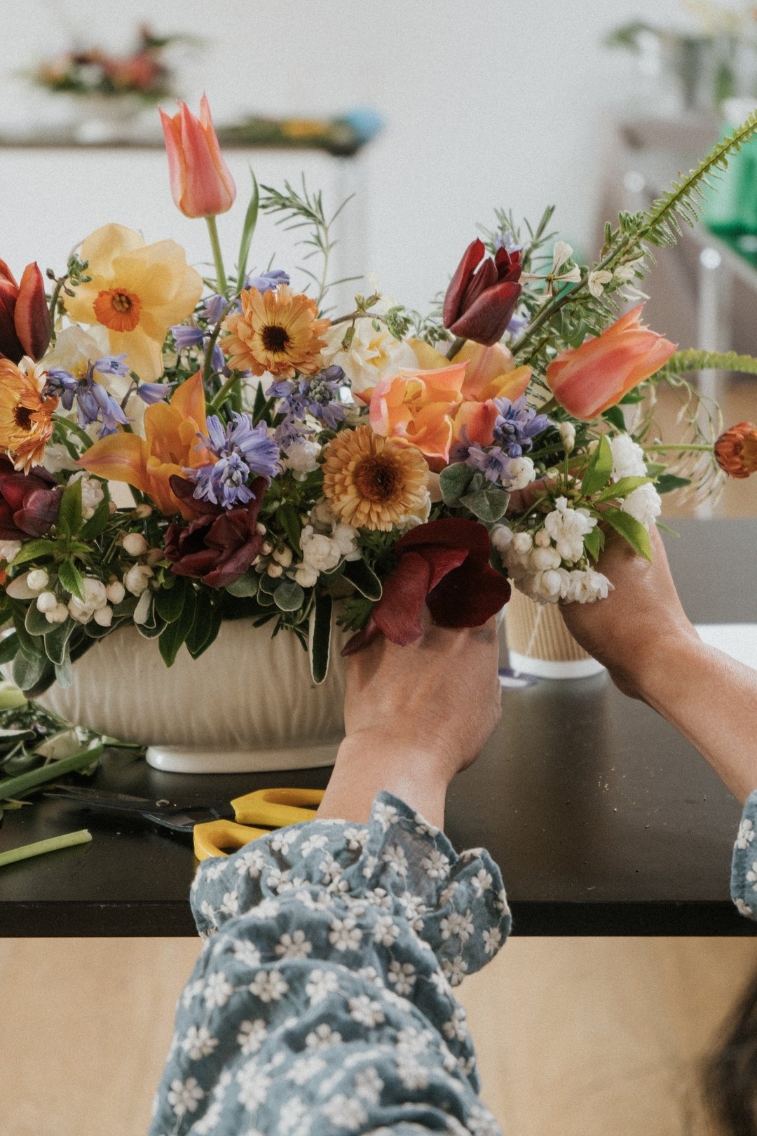 We love seeing busy hands at work. Make sure you tag us in your images, we love anything from BTS to styled shoots - we love seeing you work and what you're creating! Lovely capture from member/employer @strengthandstem