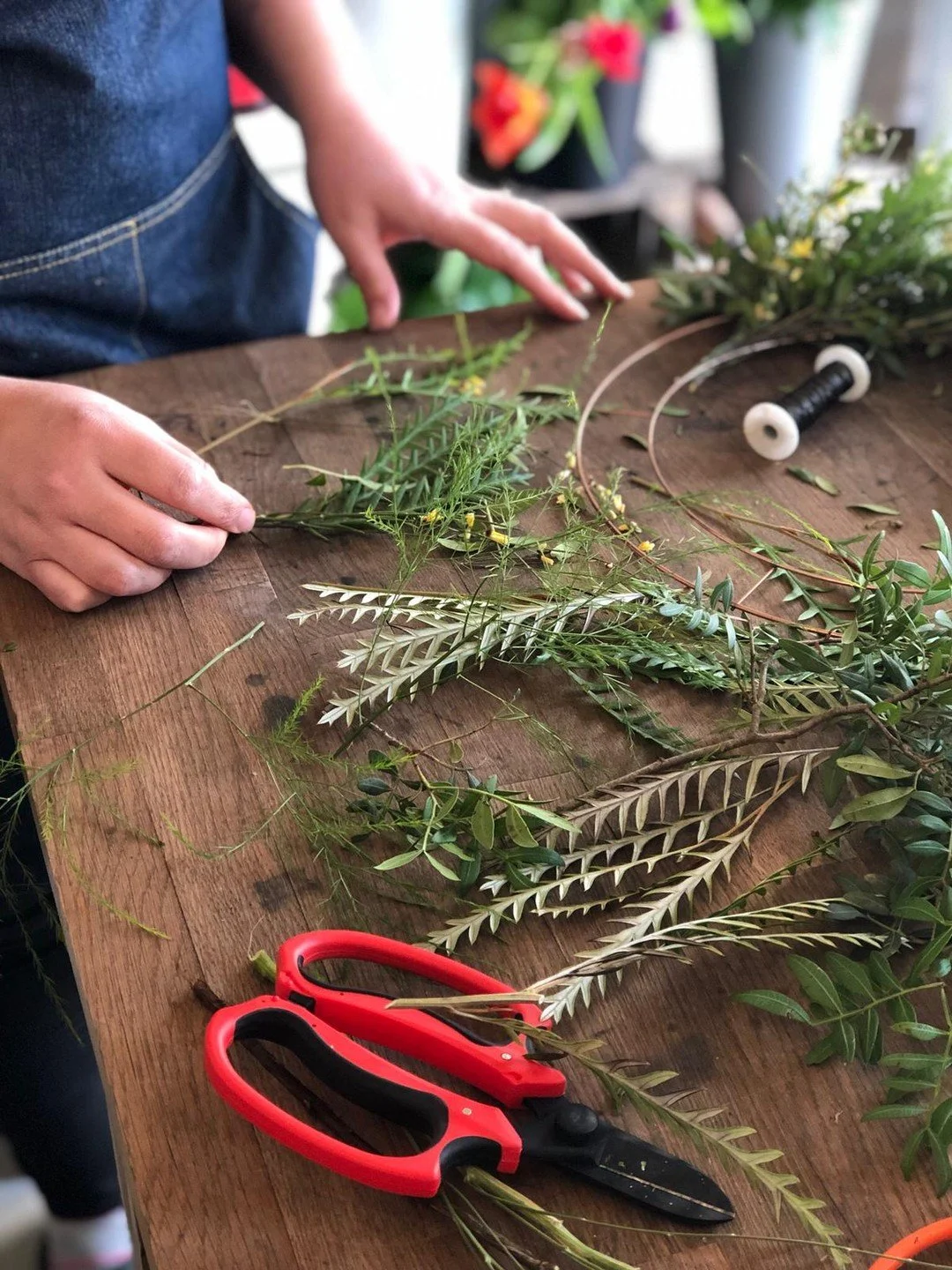 We love seeing those spring workshops starting again 🌿

For so many people, it&rsquo;s a rare chance to actually handle flowers, slow down, and create something beautiful.

But from a business perspective, workshops do something really special too. 
