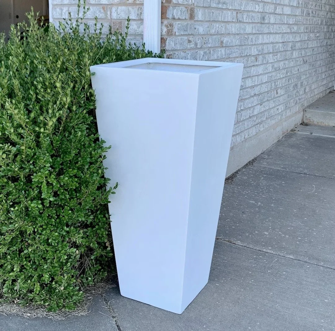 Tapered-Square-fiberglass-Planter-1.jpg