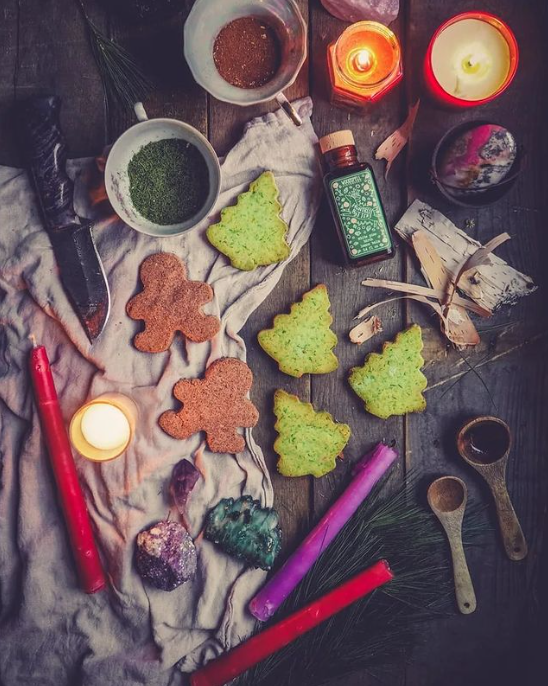 Foraged Pine &amp; Birch Shortbread Cookies 