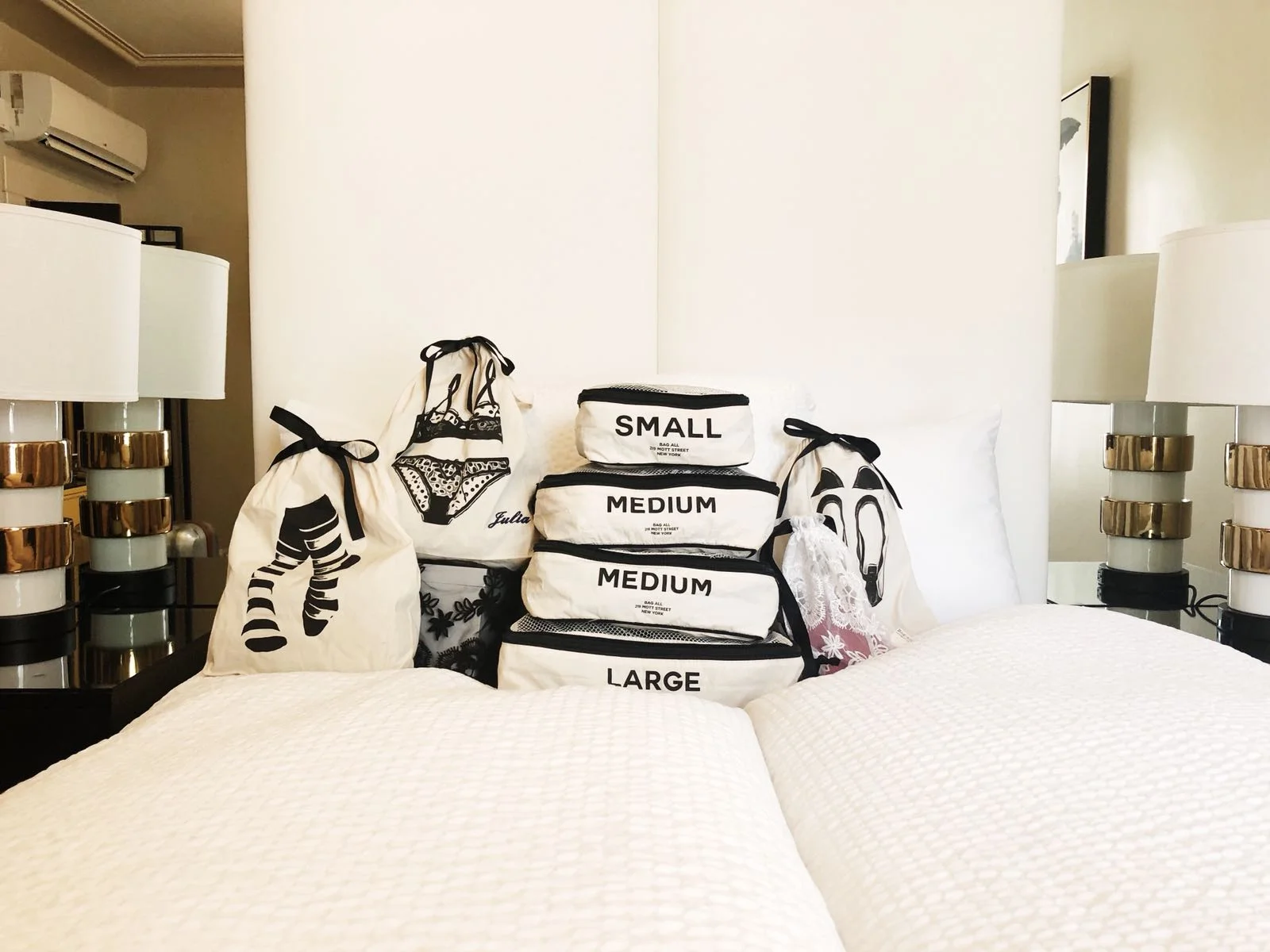 Our best travel companions: the Packing cubes!