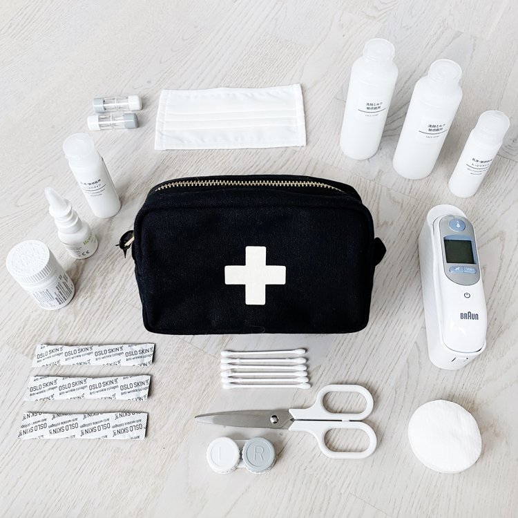 F_ First Aid Organizing Case - Black.JPG