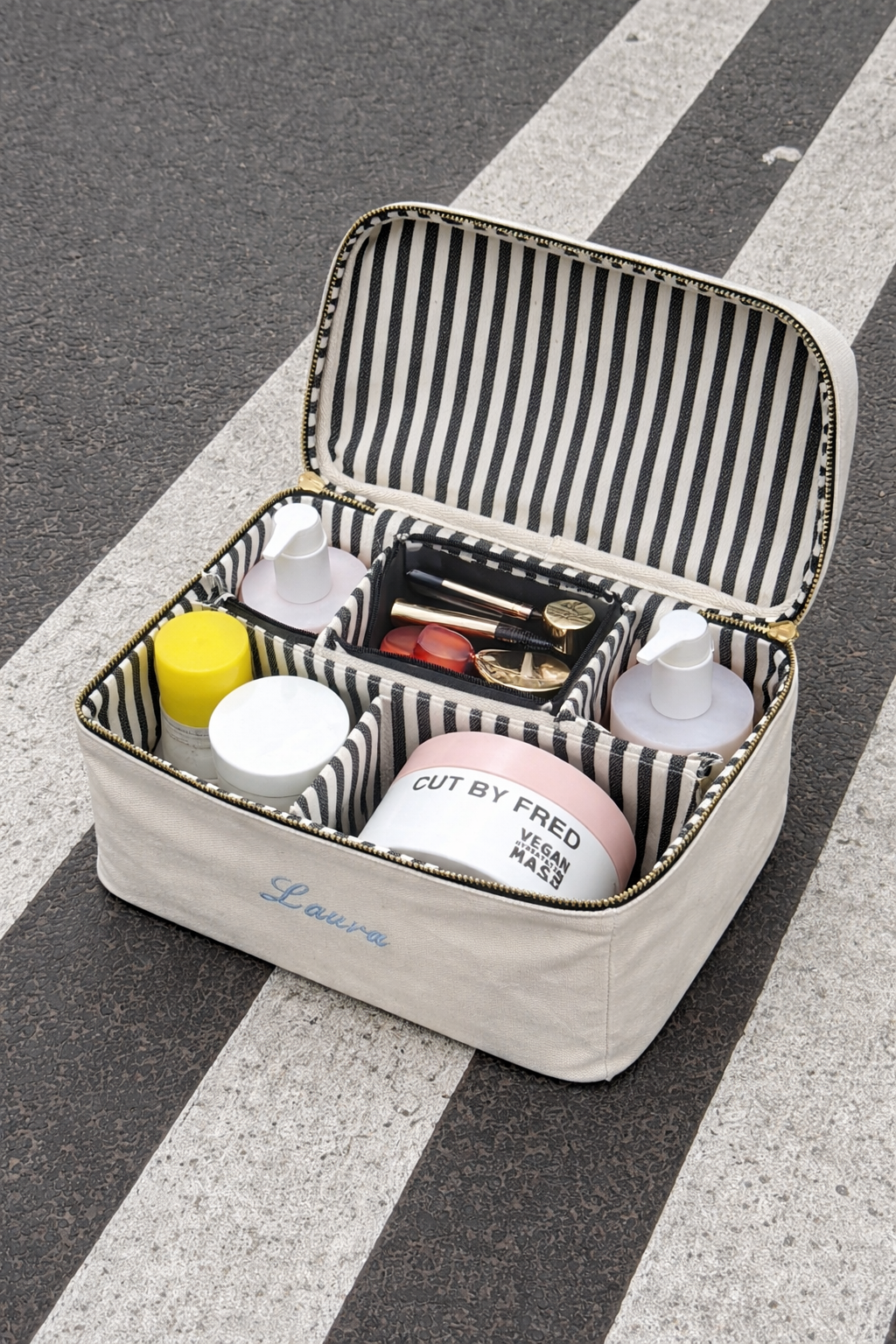 Bag-all Makeup Case & Toiletry w Insert Organizer, M – Cream