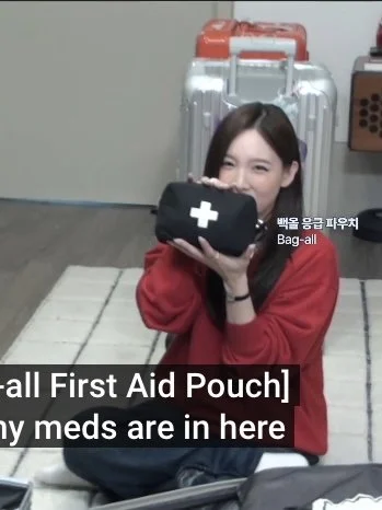 Nayeon from TWICE with Bag-all First Aid Organizing Pouch, Black