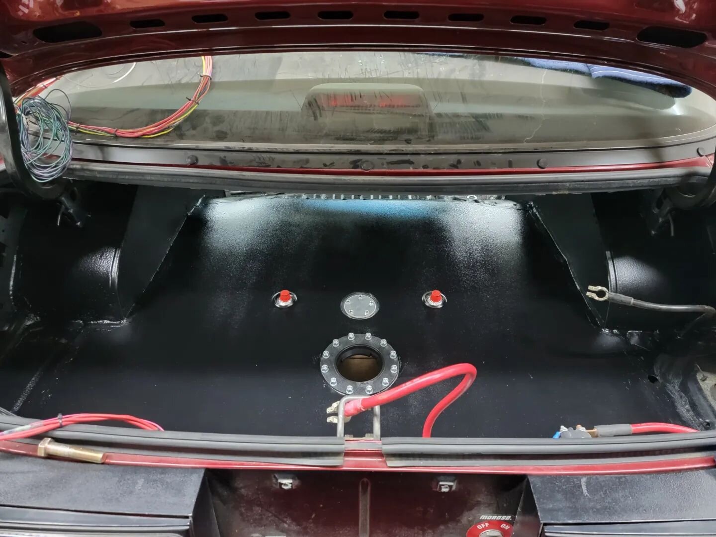 New trunk floor with flush mounted fuel cell in this foxbody mustang. #fabrication #fablife #racecar #mustang #foxbody #madeintheusa