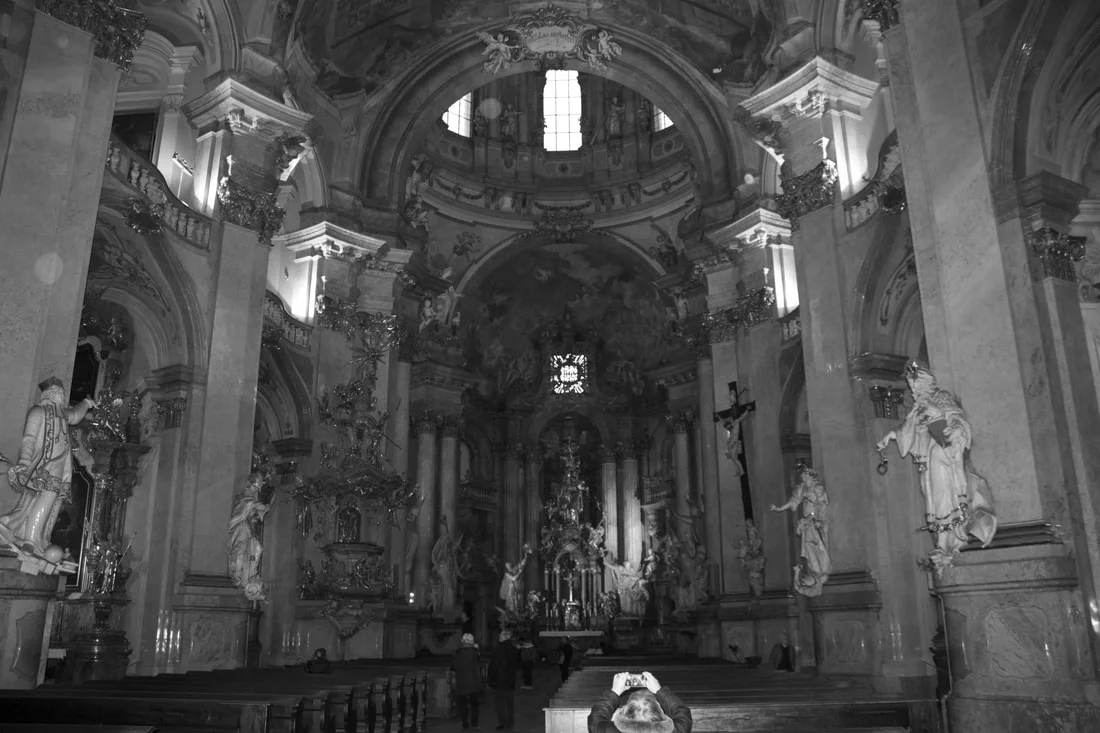 Prague, Cathedral Canon 15 - 55 mm 1:60 ISO Auto.jpg