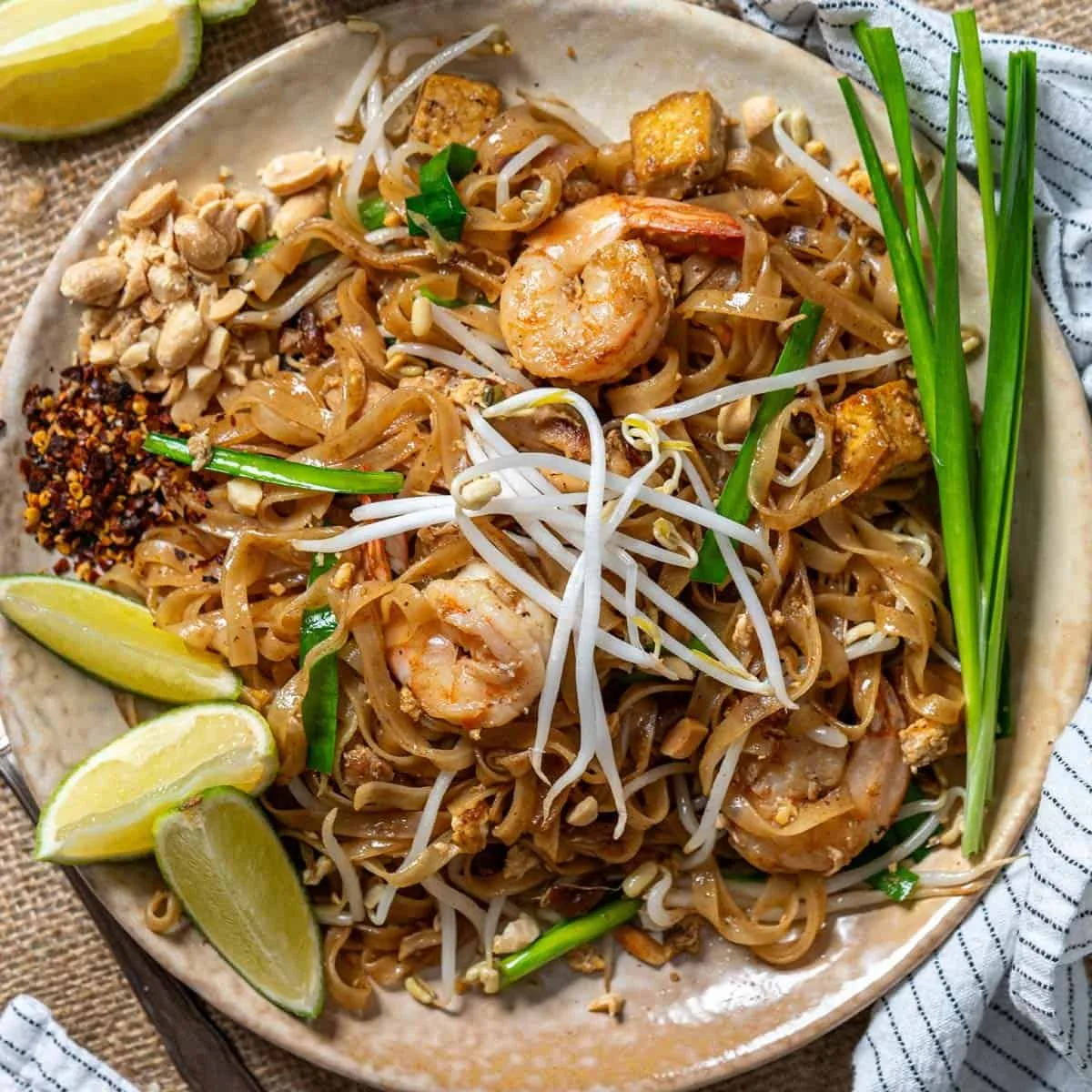 FP-Authentic-pad-Thai-in-a-plate.jpg
