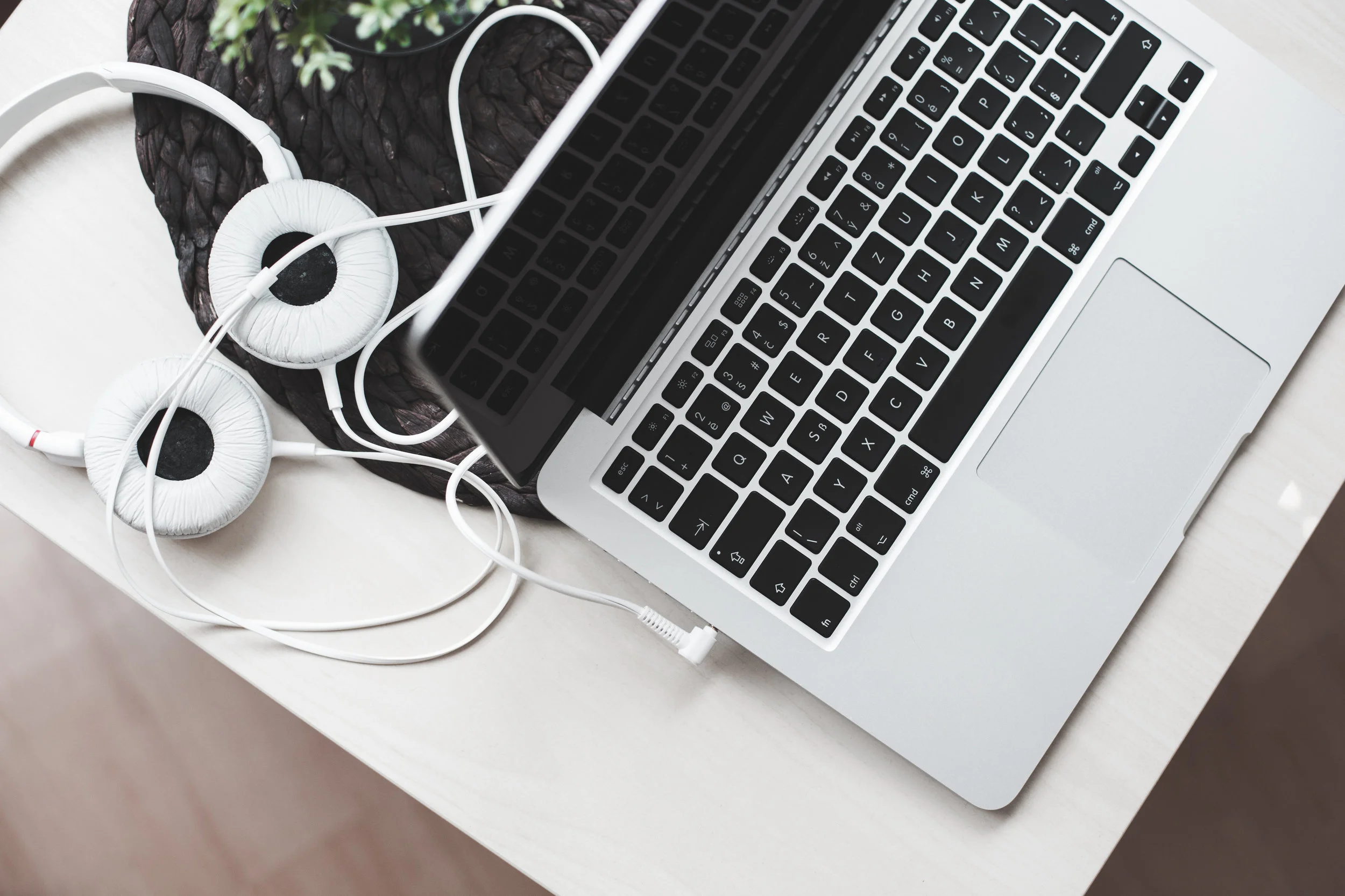 VIDEO_BLOGS_banner.jpg