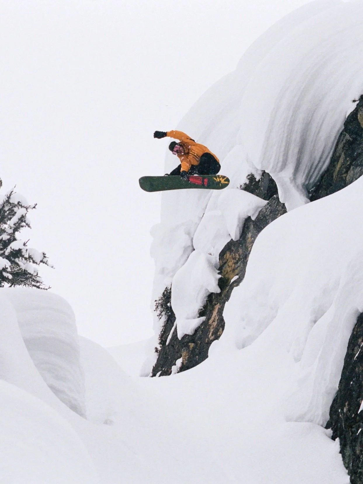 Cruising around Nelson with @smartwool 

Photos by @colin_wise_man 

#gofarfeelgood