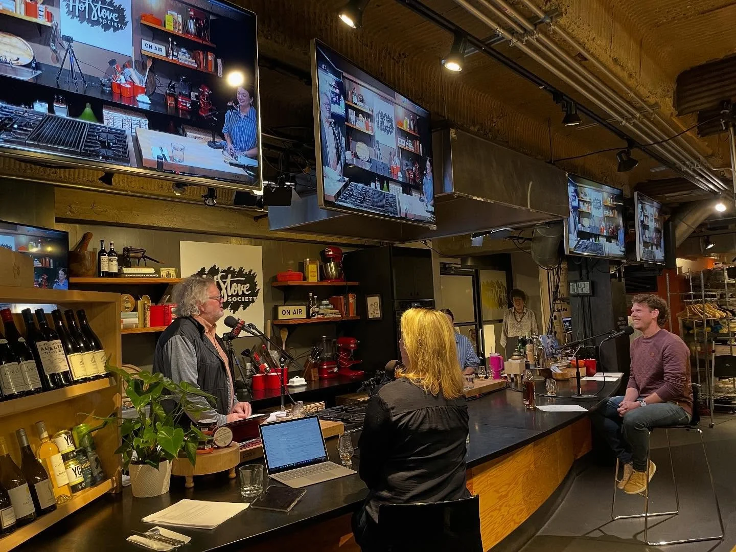 It was a great day at @hotstovesociety last week where we had two of our clients featured on the show!

Master Blender at @docswinsonswhiskey, Jesse Parker, brought along a couple of whiskeys to taste-test and chatted about what a blender vs. distill