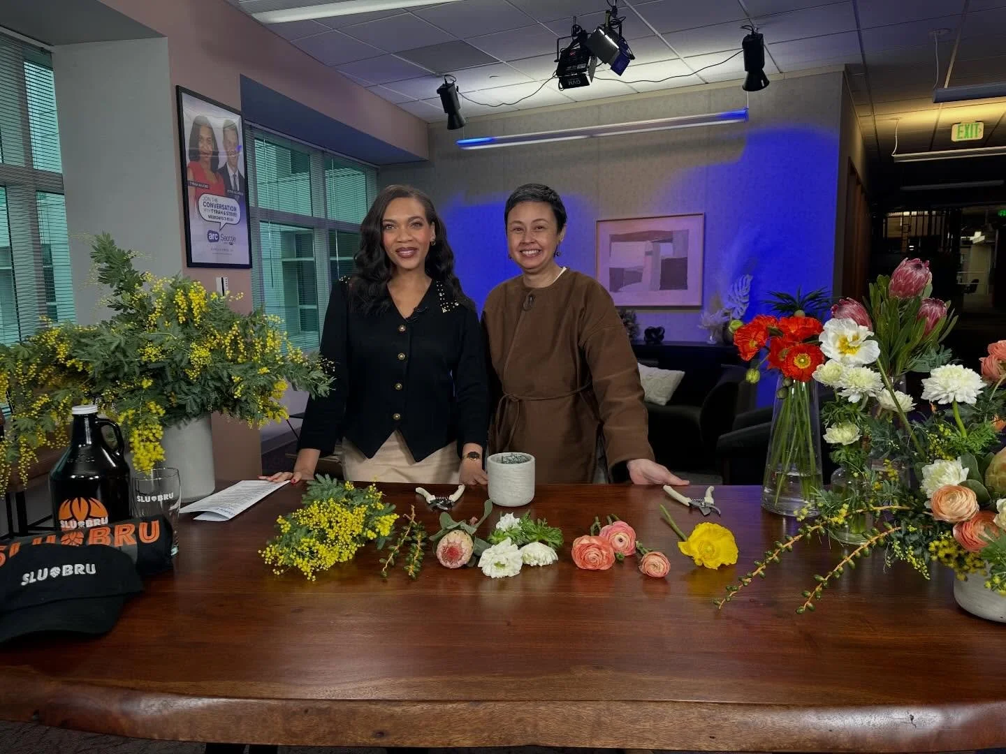 We had such a blast on @arcseattlecw recently promoting the upcoming floral workshop at @slubruseattle hosted by Tassy at @glasswingshop! The event is being held on January 30 and tickets are available at @slubruseattle. 

Thanks to @tyrahmajors and 