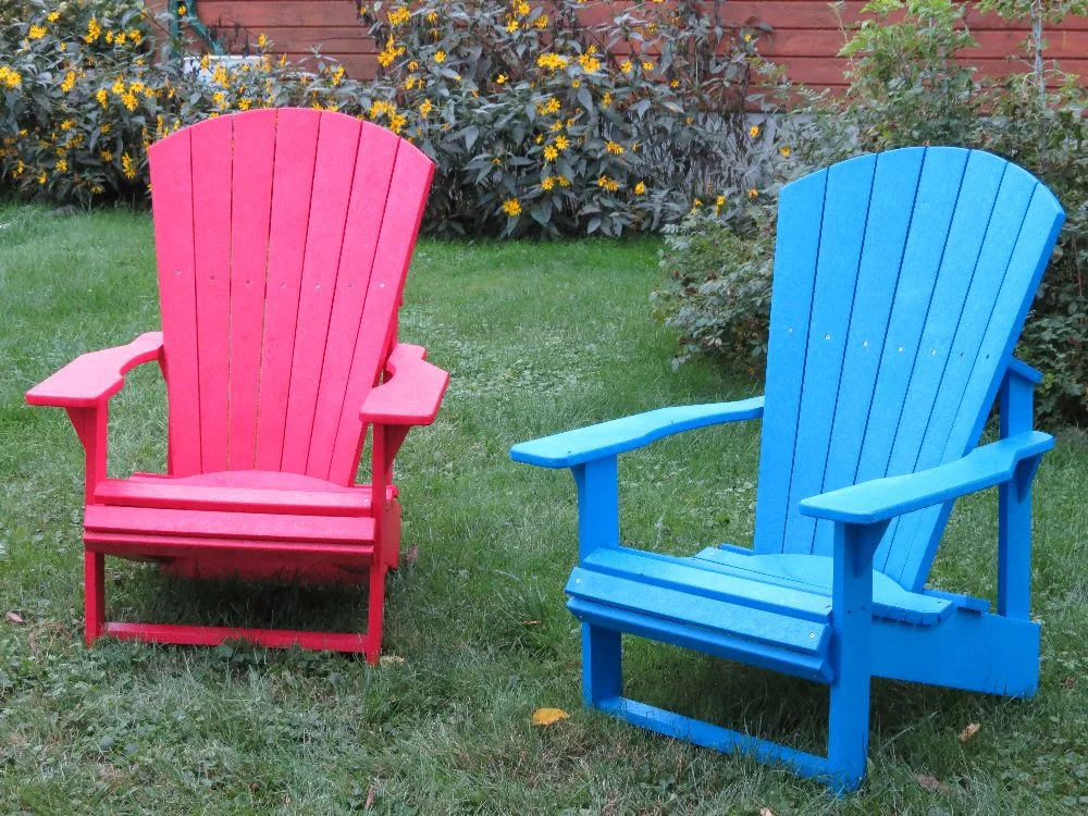 130901 Happy chairs