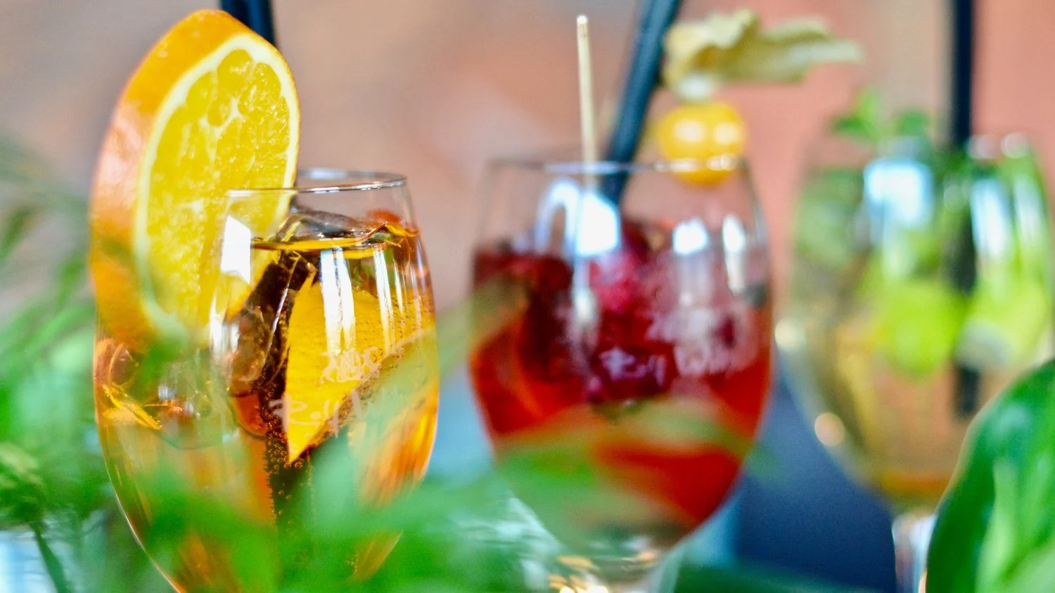 alcoholic-bar-beverage-338609.jpg