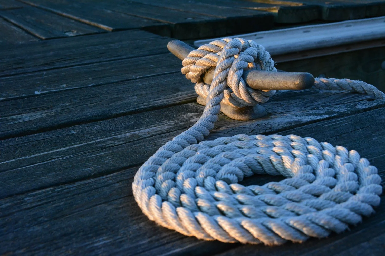 boat-boating-close-up-275637.jpg