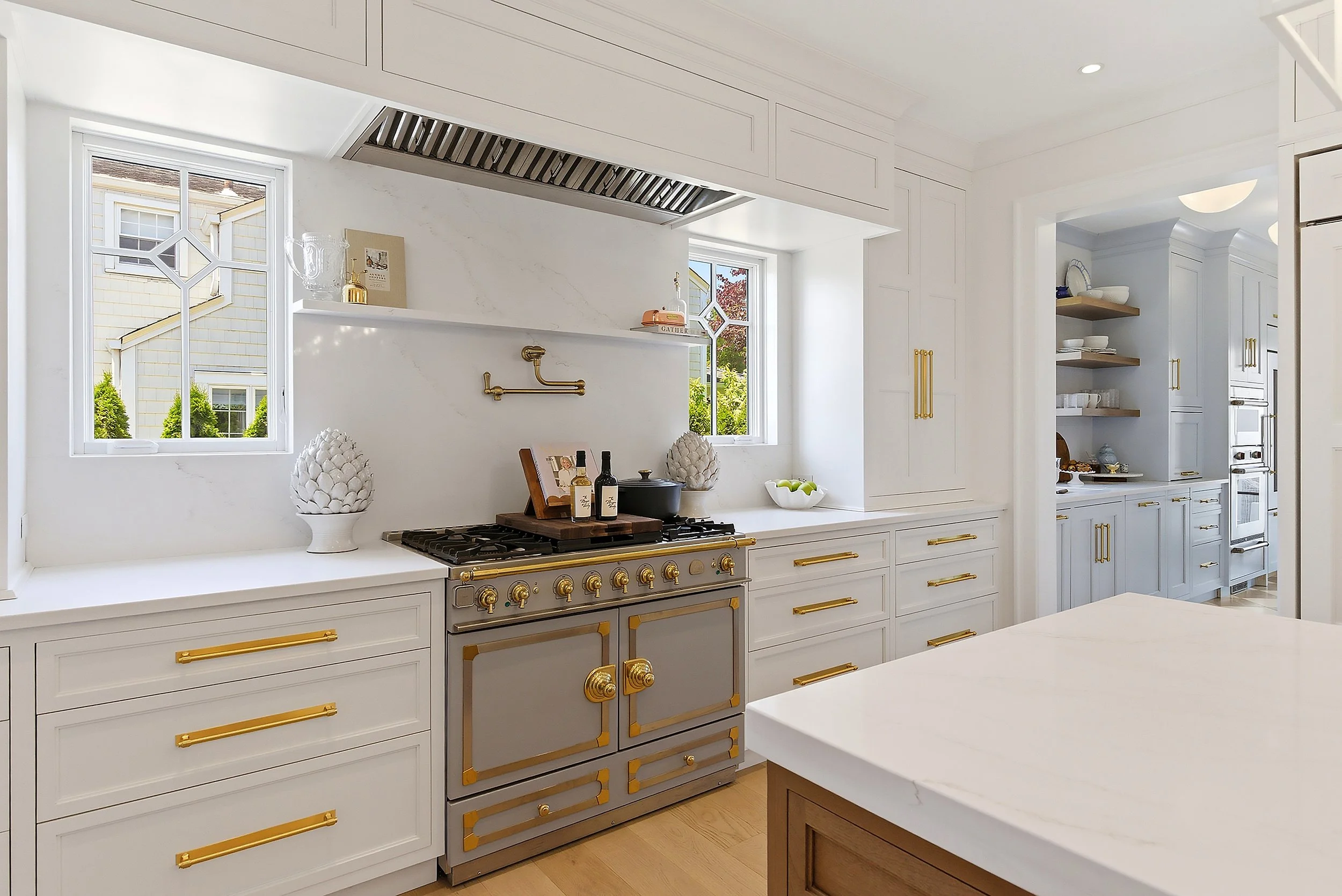 062-Kitchen 1.jpg